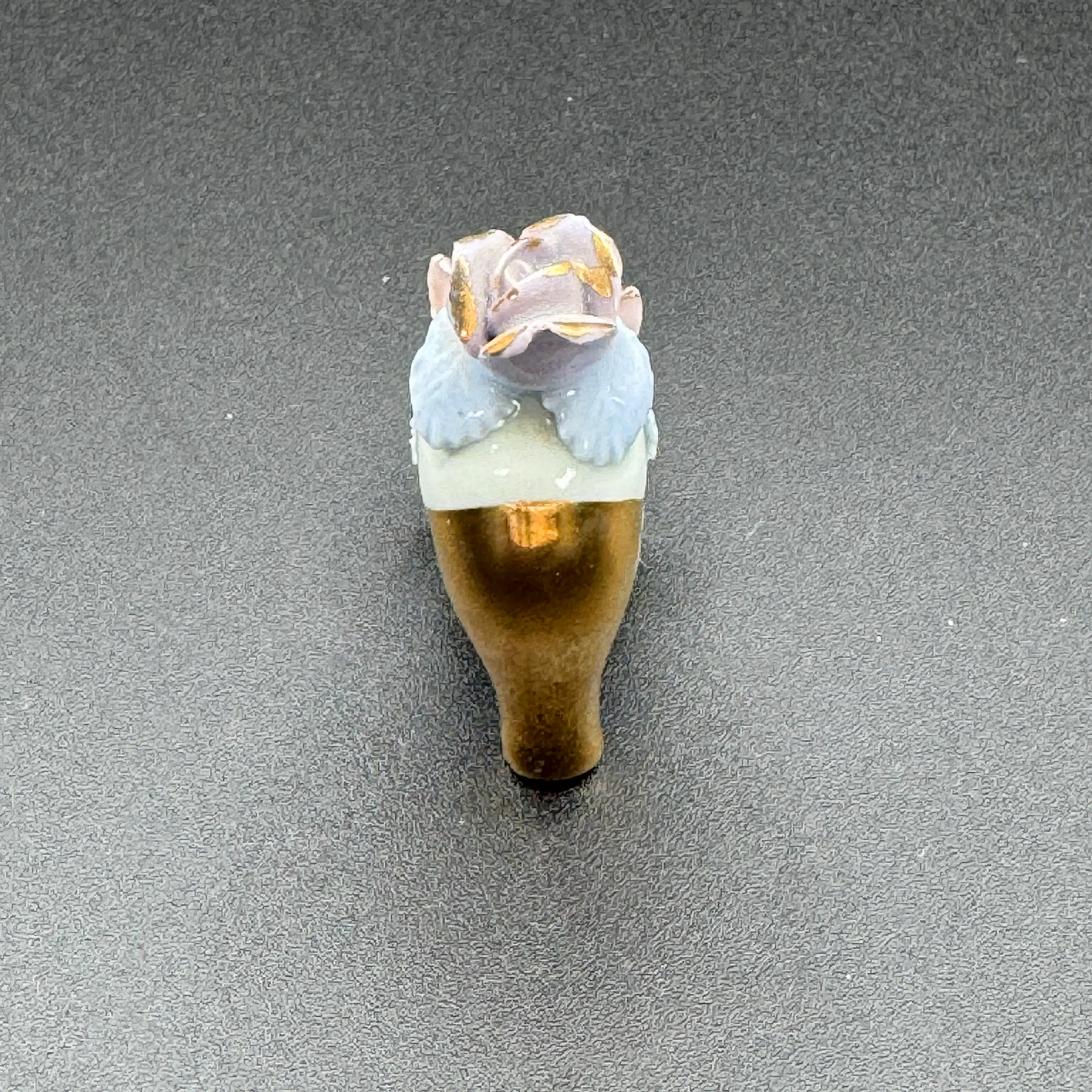 Image 3 of 7