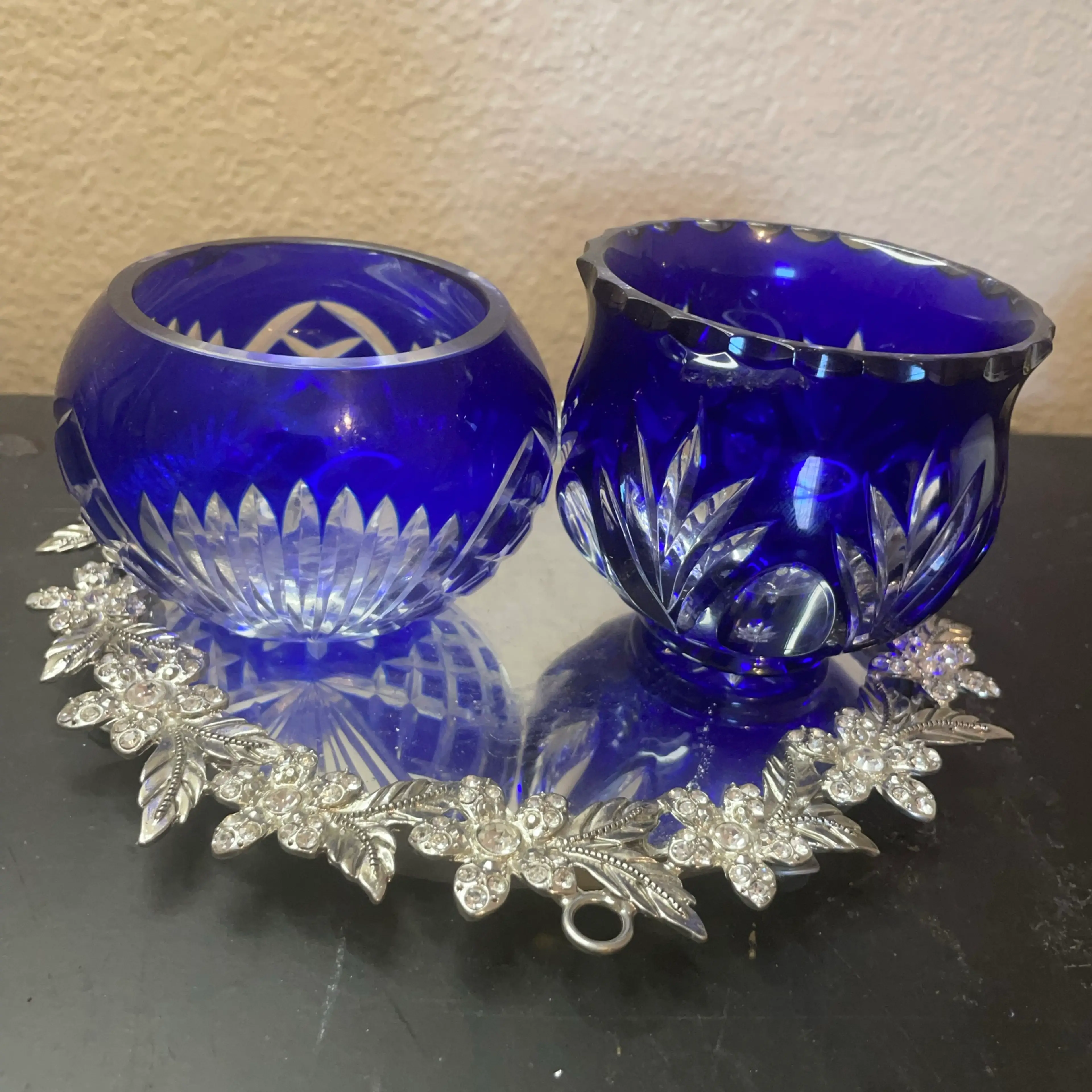 Image 4 of 4