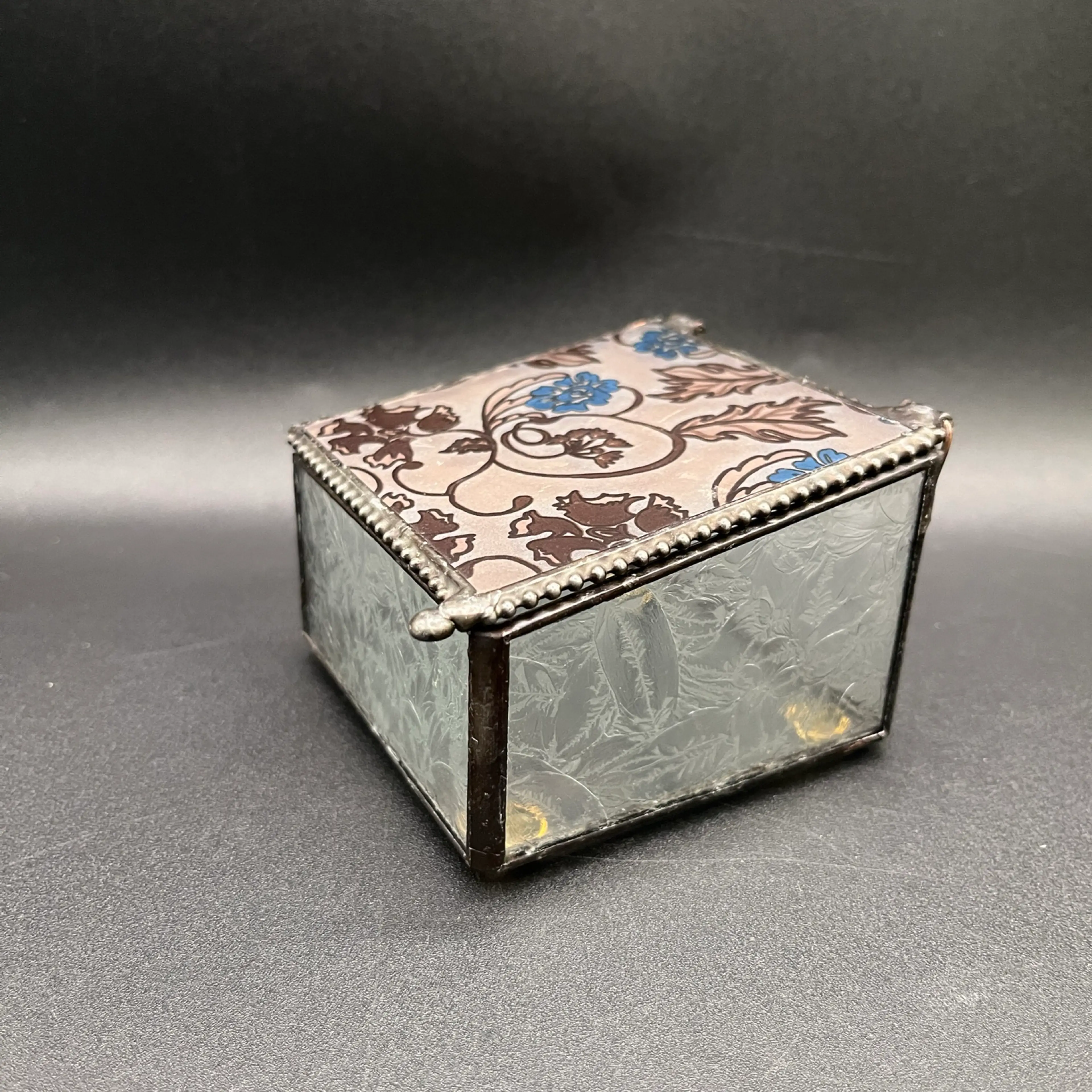 Image 2 of 10