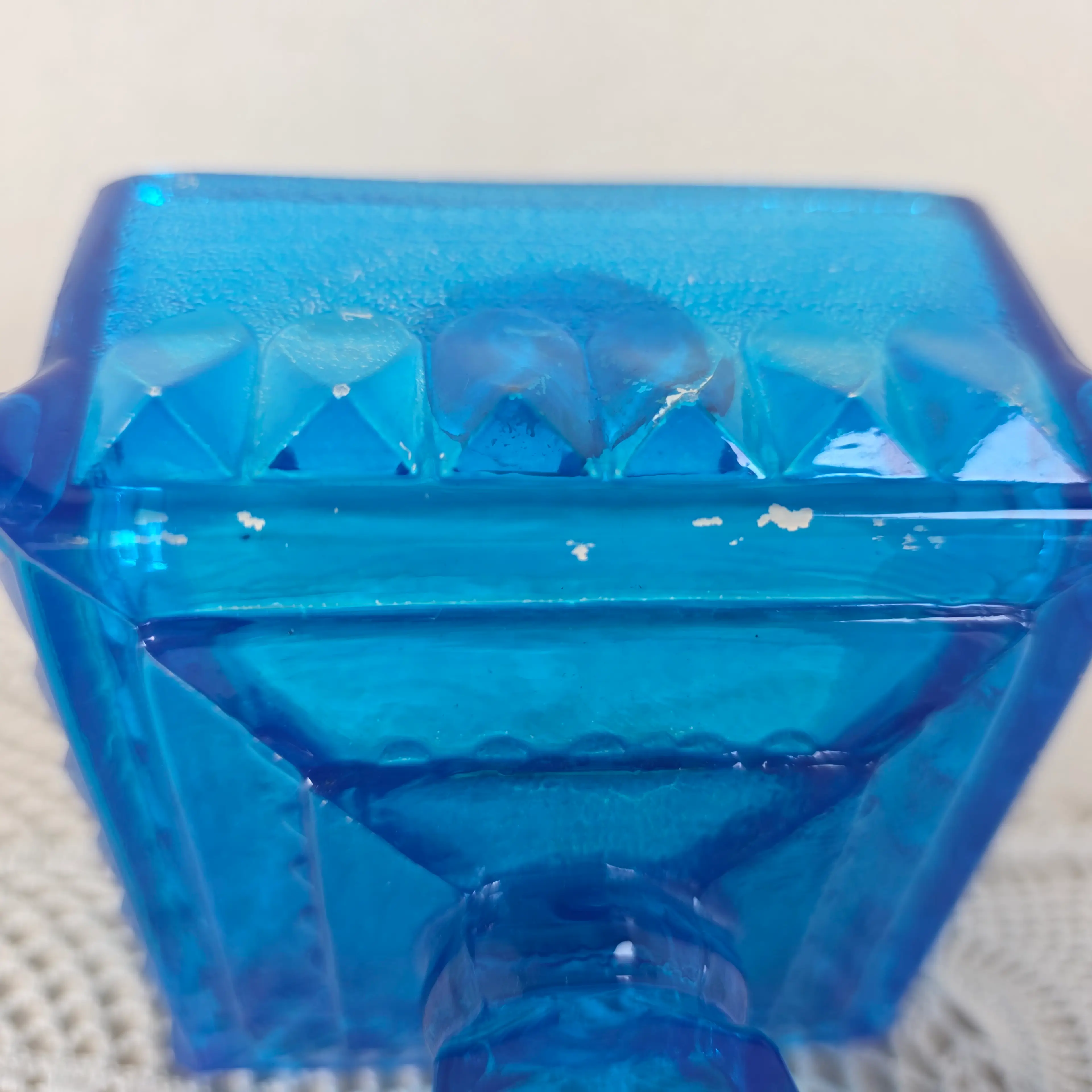Image 4 of 10