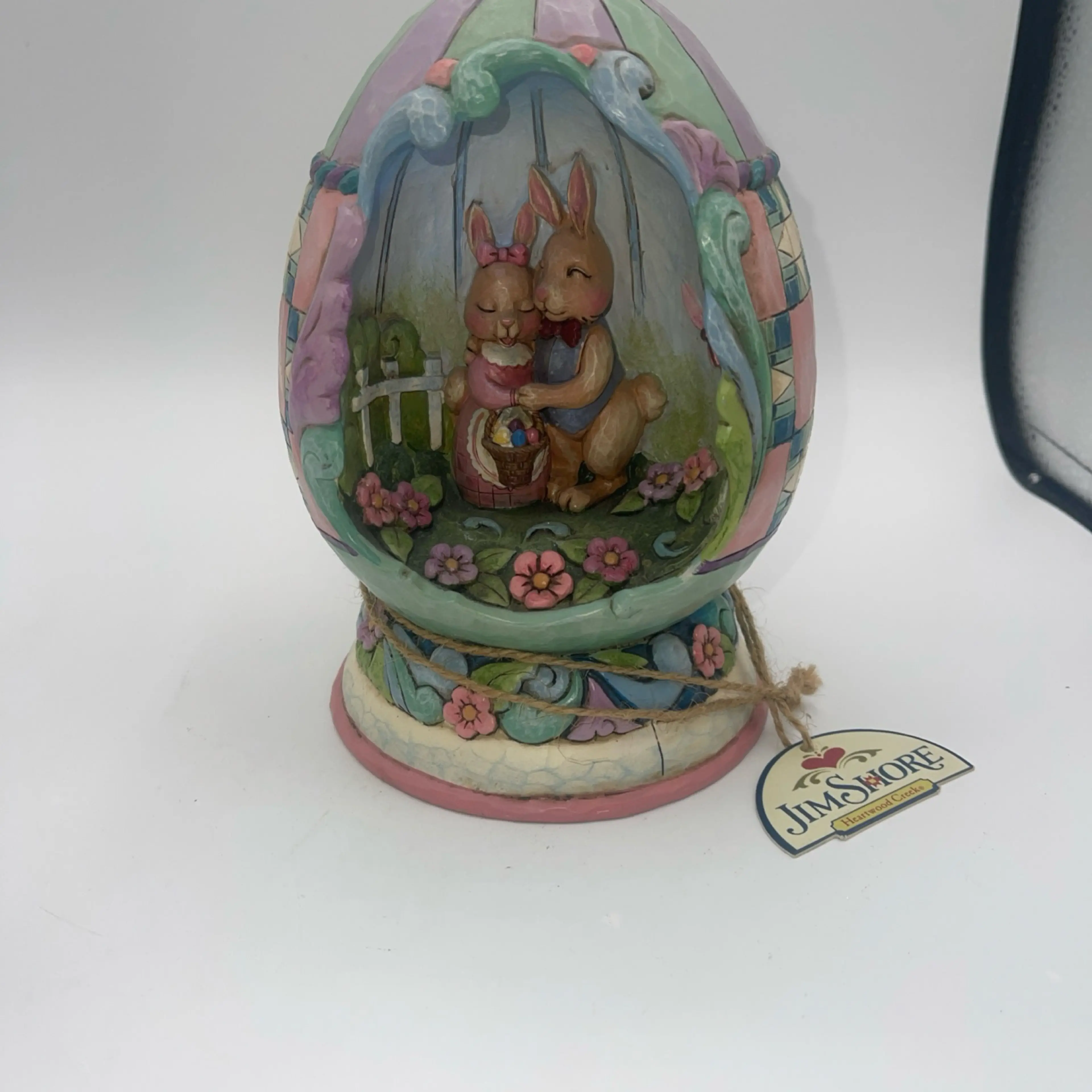 Image 2 of 7