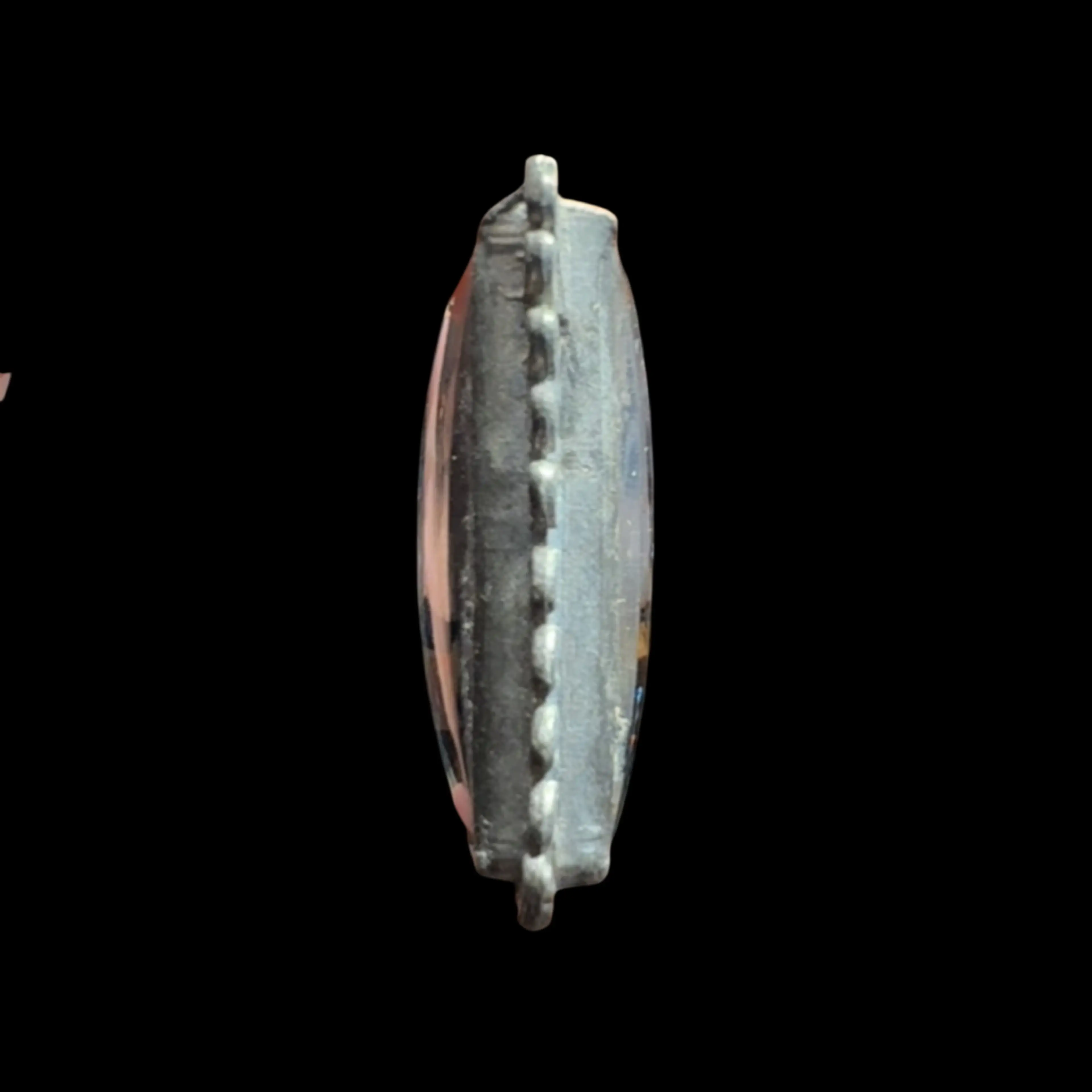 Image 3 of 4