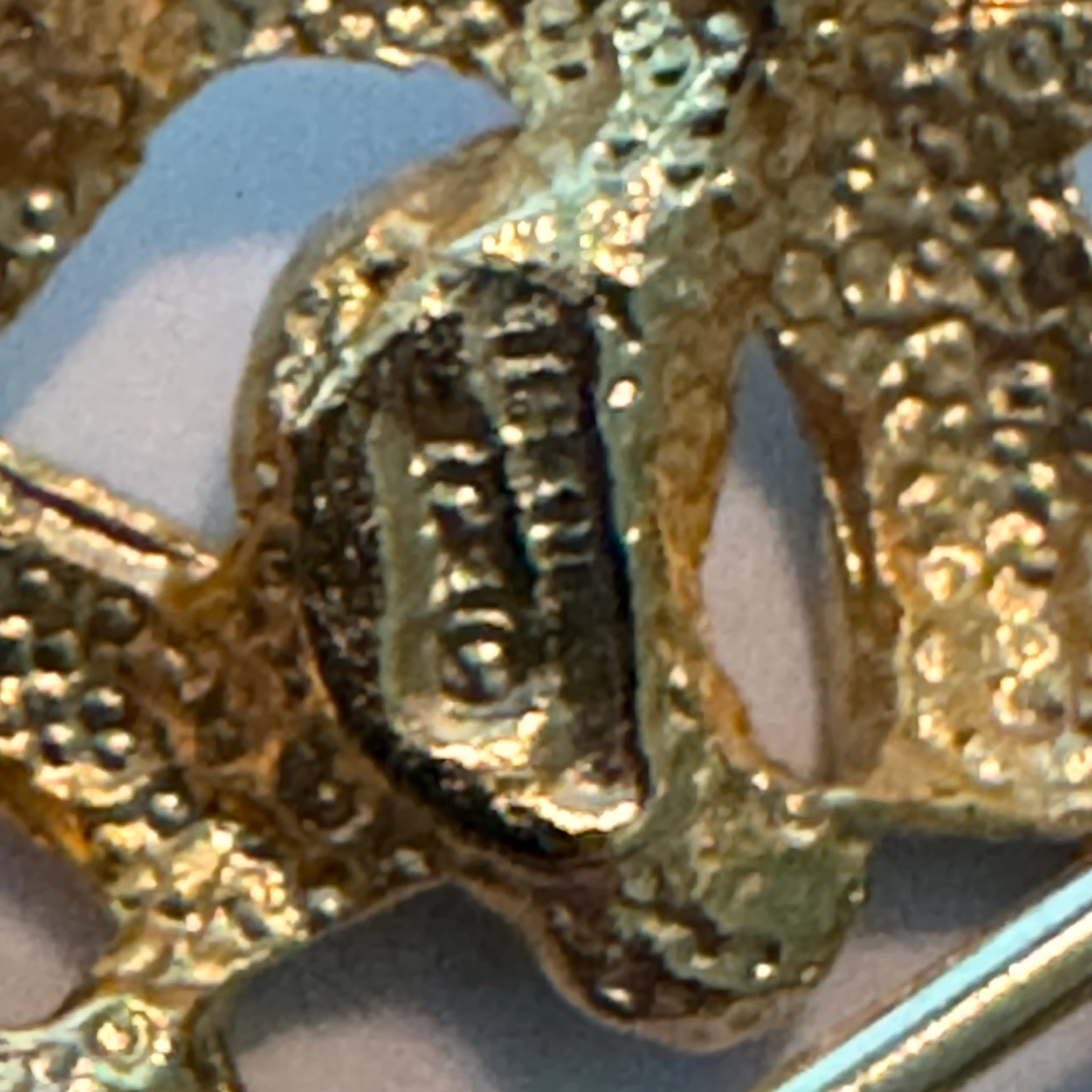 Image 4 of 5