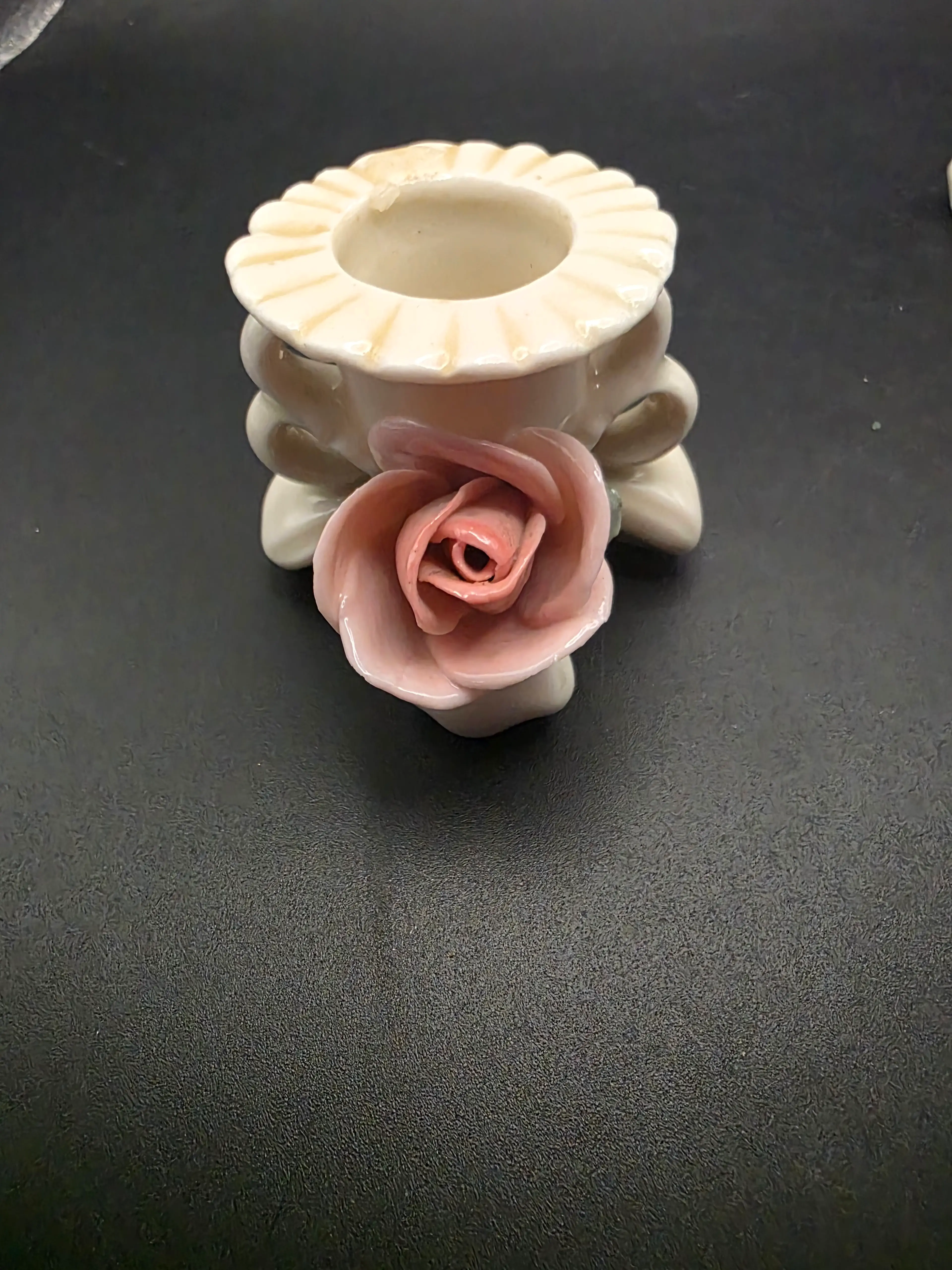 Image 2 of 6