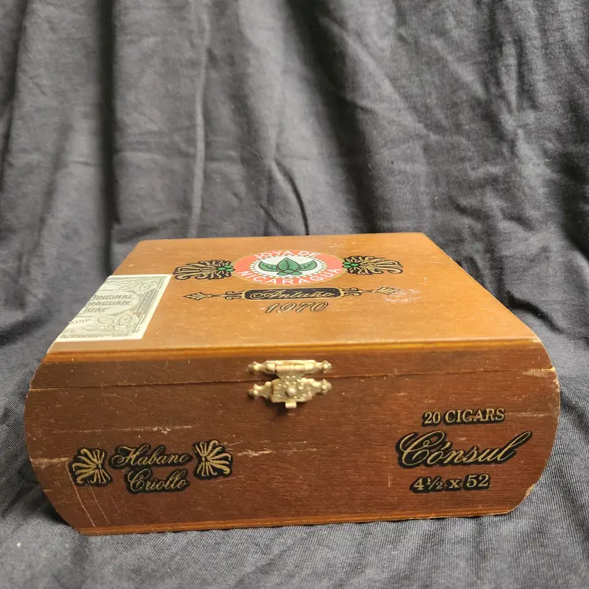 Cigar Box - Joya De Nicaragua