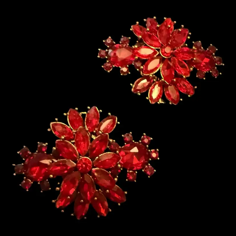 Set 2 Red Rhinestone Shoe Clips Dress Clips 2”