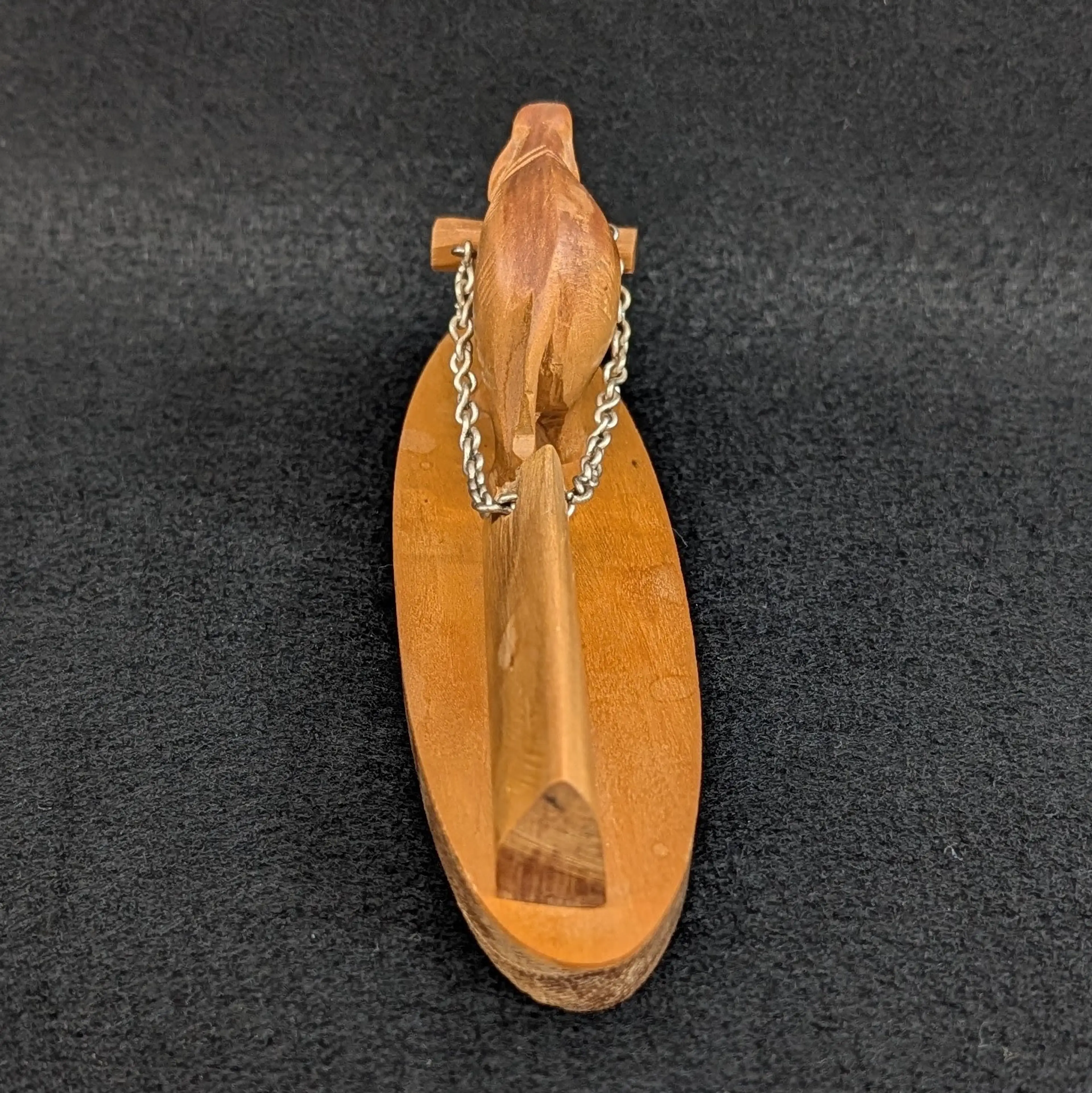 Image 4 of 9