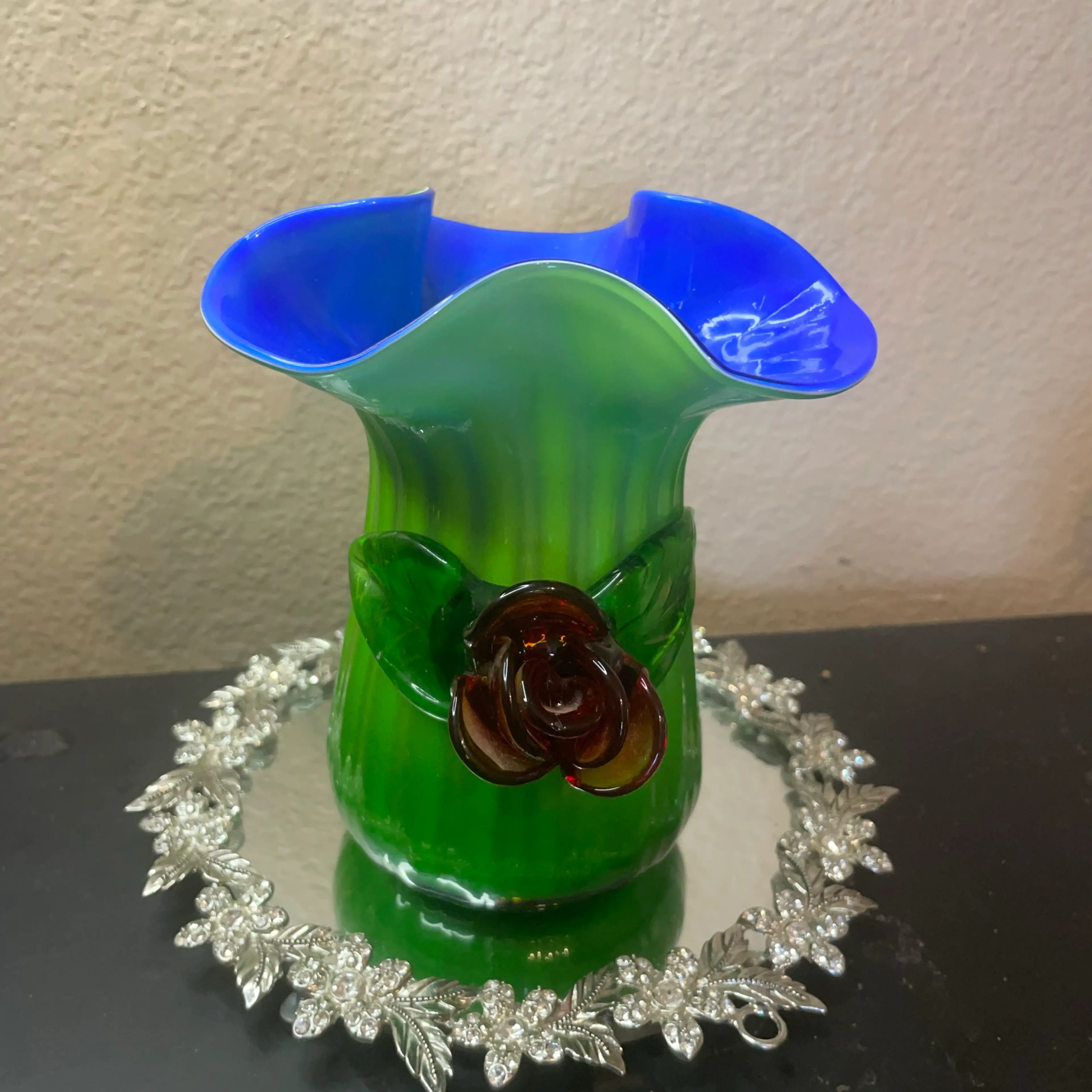 Image 4 of 7