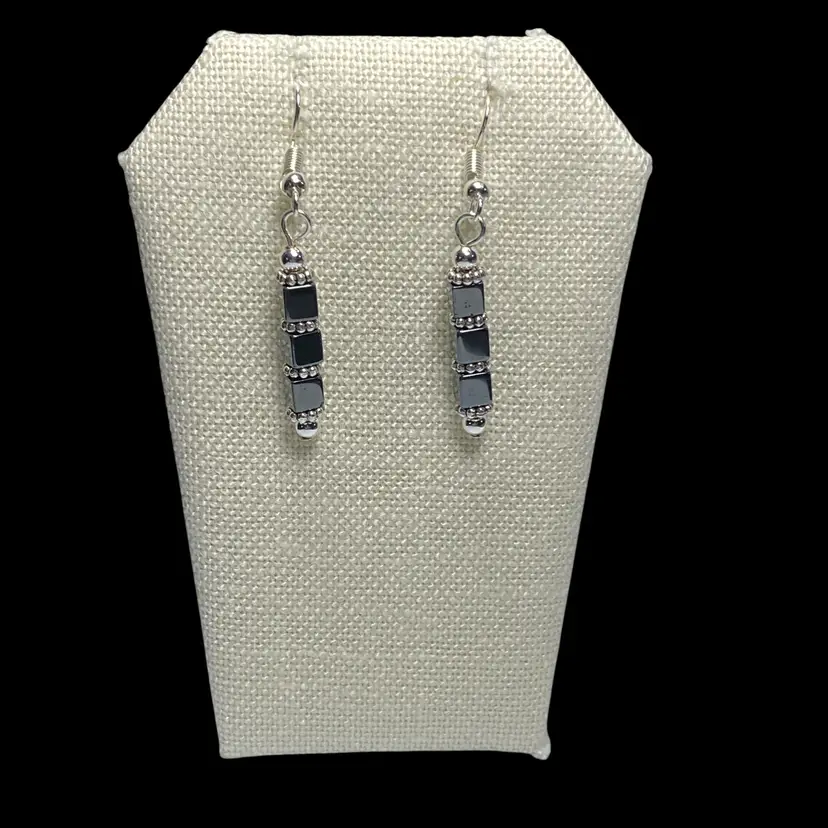 Avante Jewelry Earrings Black Hematite Stacked Cube Beads Silver Tone