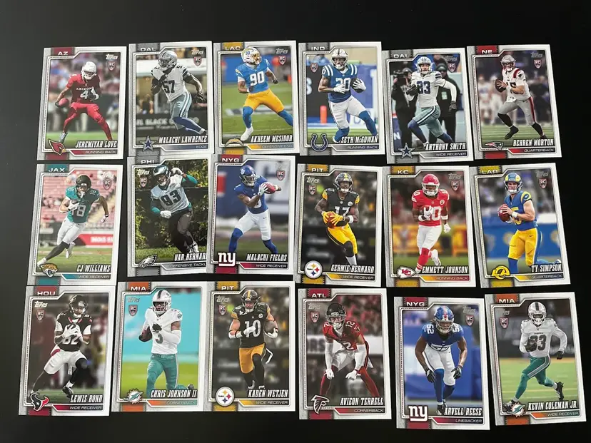 2026 Topps Flagship Football Rookie Card Lot