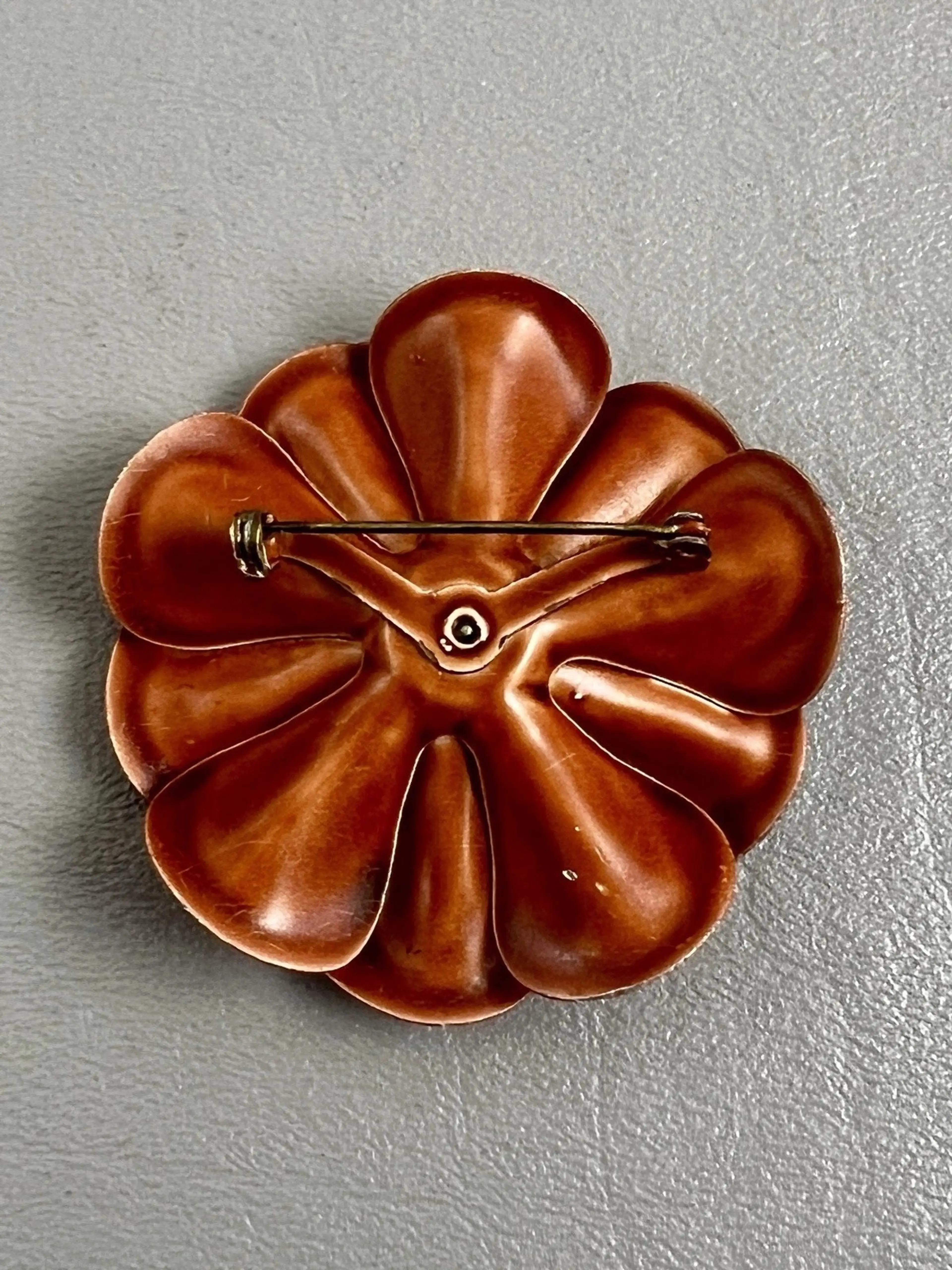 Image 3 of 4