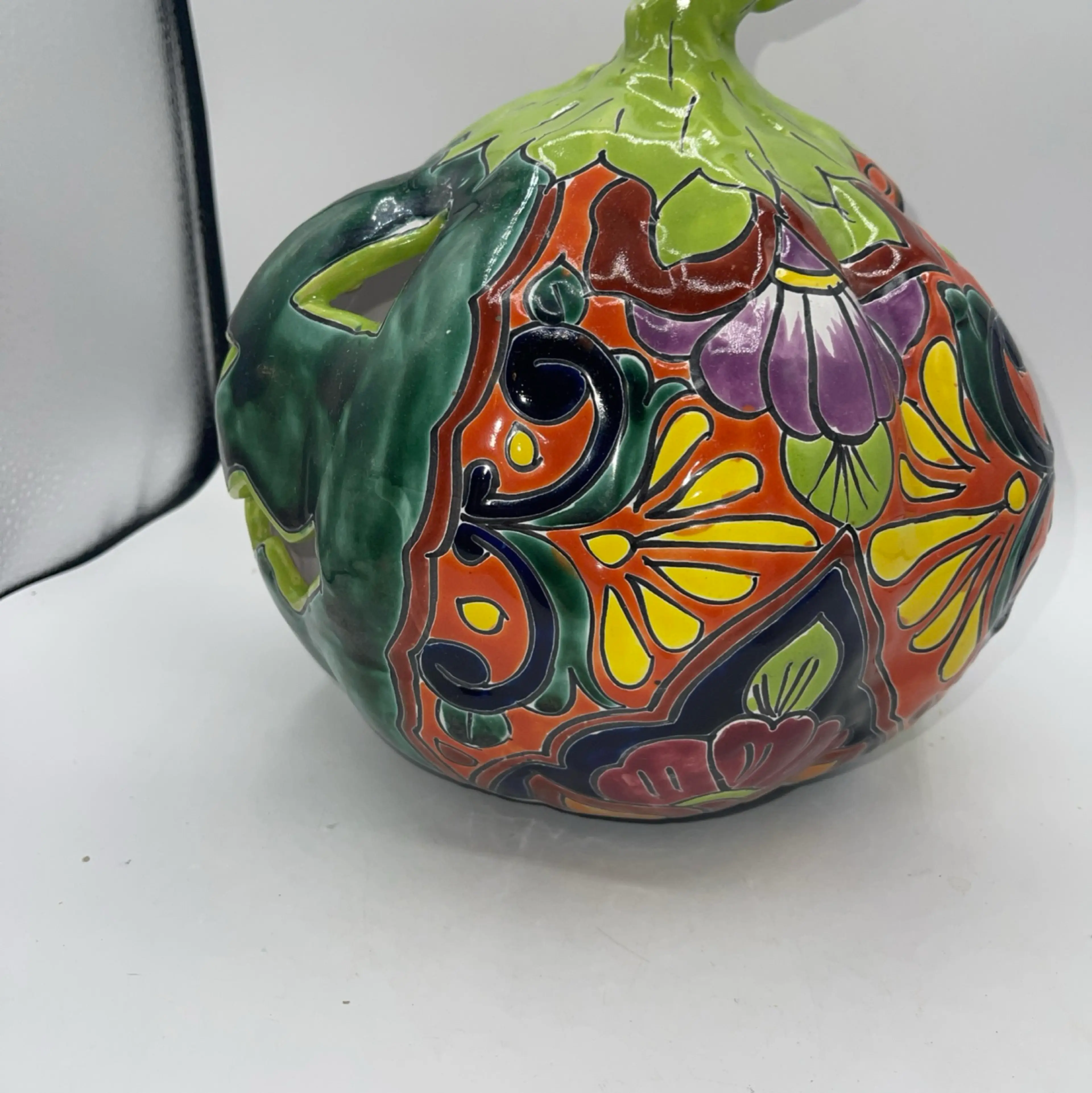 Image 2 of 8