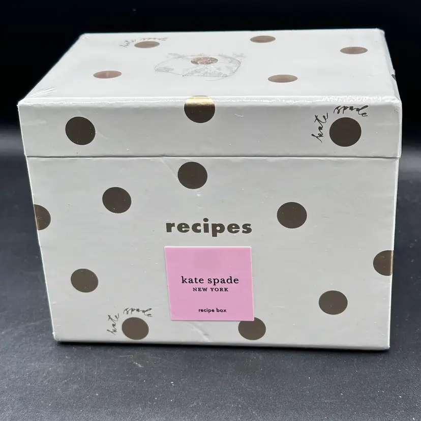kate spade new york Gold Dot with Script Recipe Box