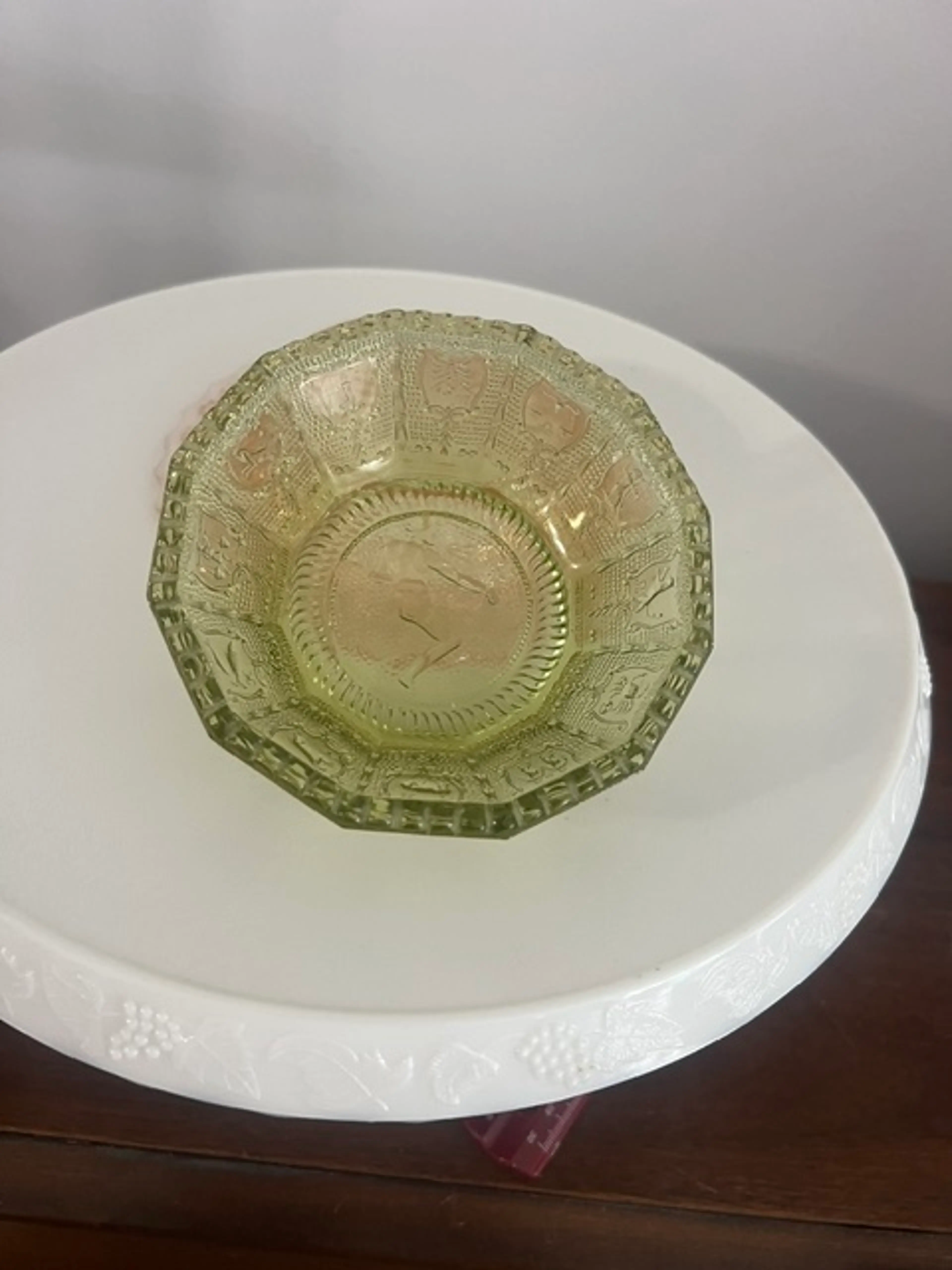 Image 2 of 4