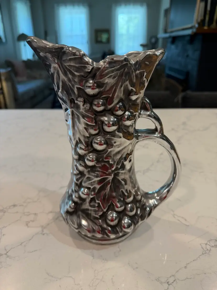 🪹Vintage McCoy Mid Century Silver Glaze Grape Vase