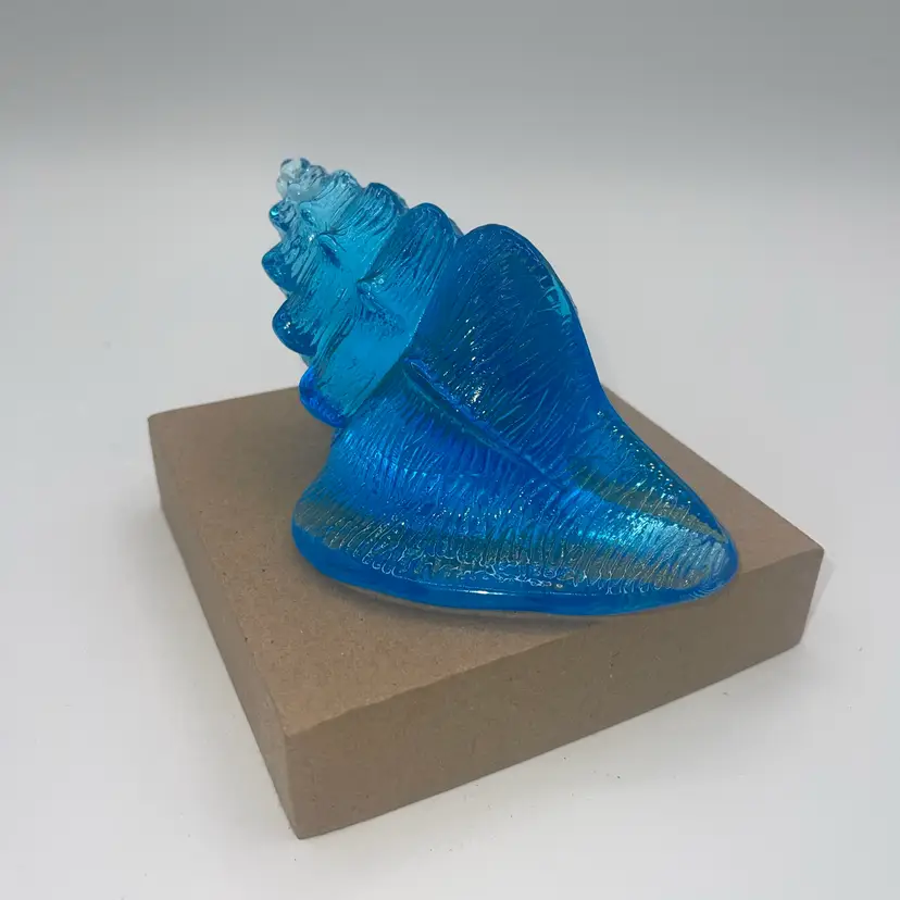 44-Blue Conch Shell Paperweight/Figure 5.5 Inches