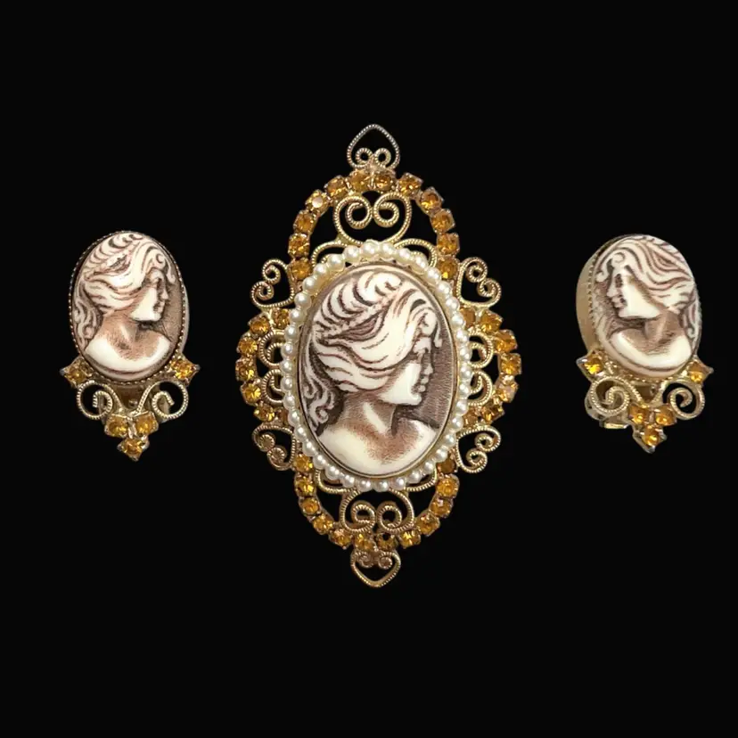 Cameo Brooch & Matching Clip On Earring Set. Resin Cameos With Yellow Amber Colored Rhinestones. Gold-tone Metal. Unsigned.