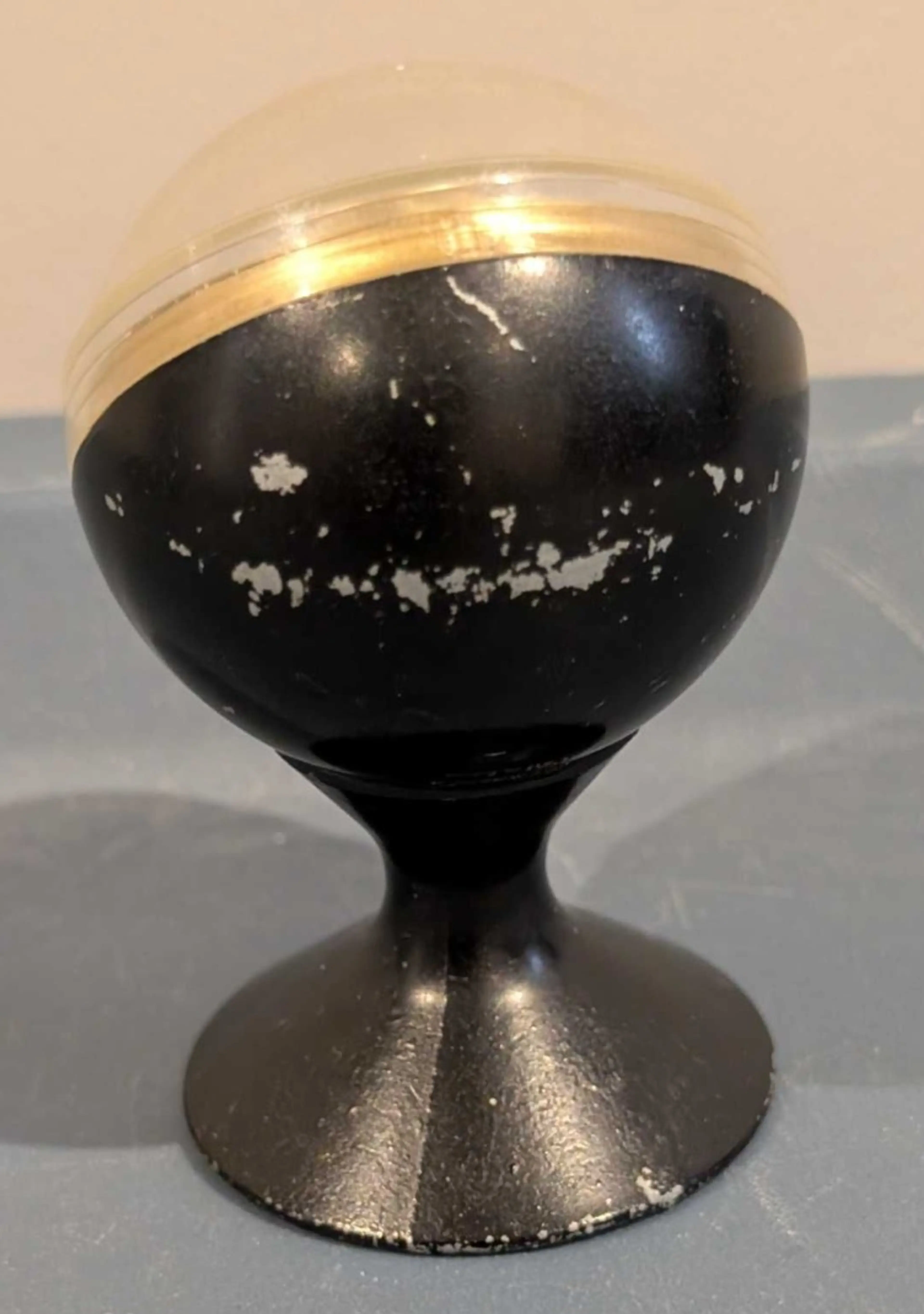 Image 2 of 5