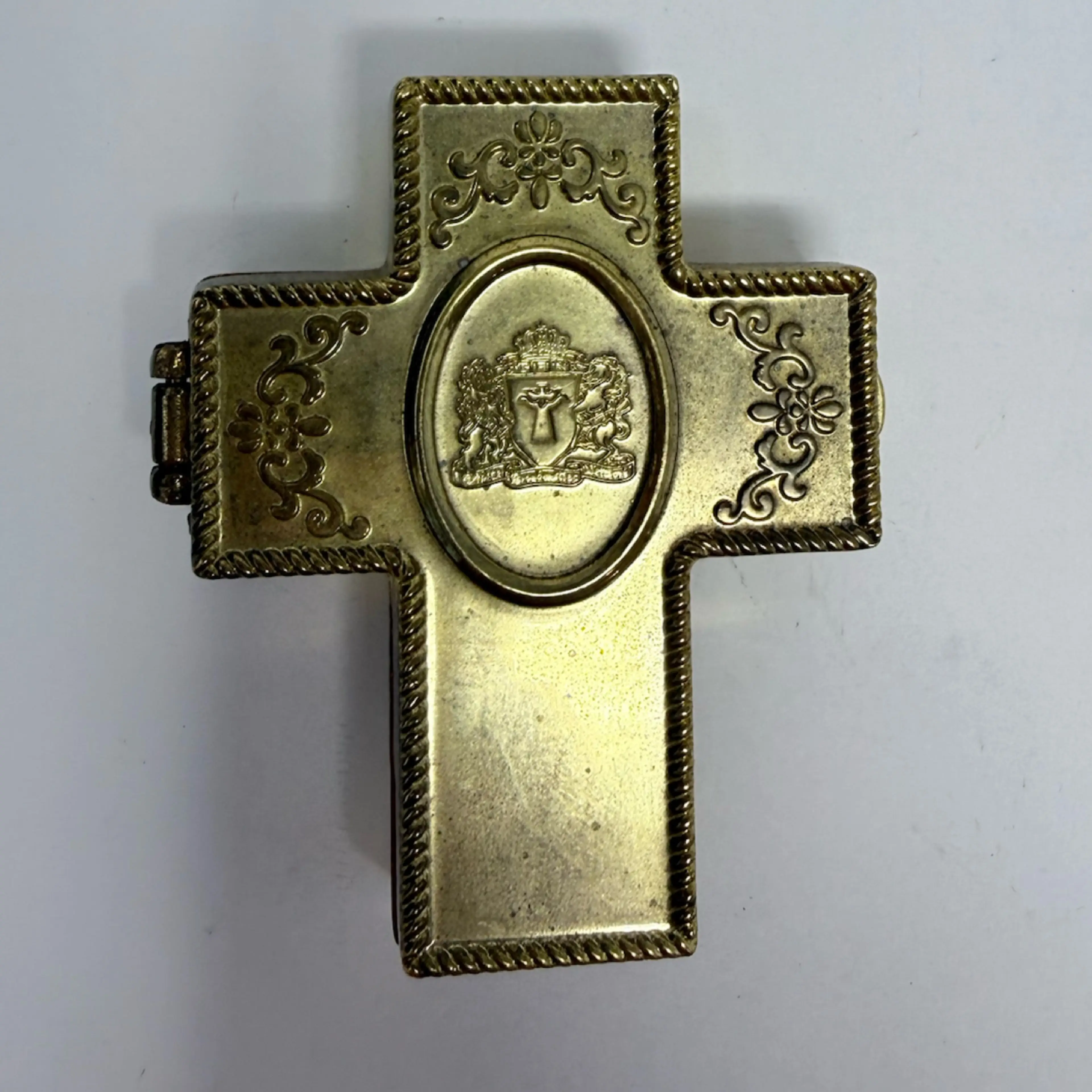 Image 2 of 5
