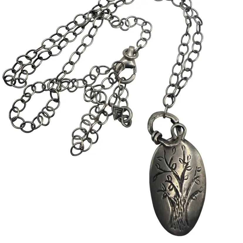 Silpada Family Tree Pendant Oxidized Sterling Silver Necklace- 20 Inches