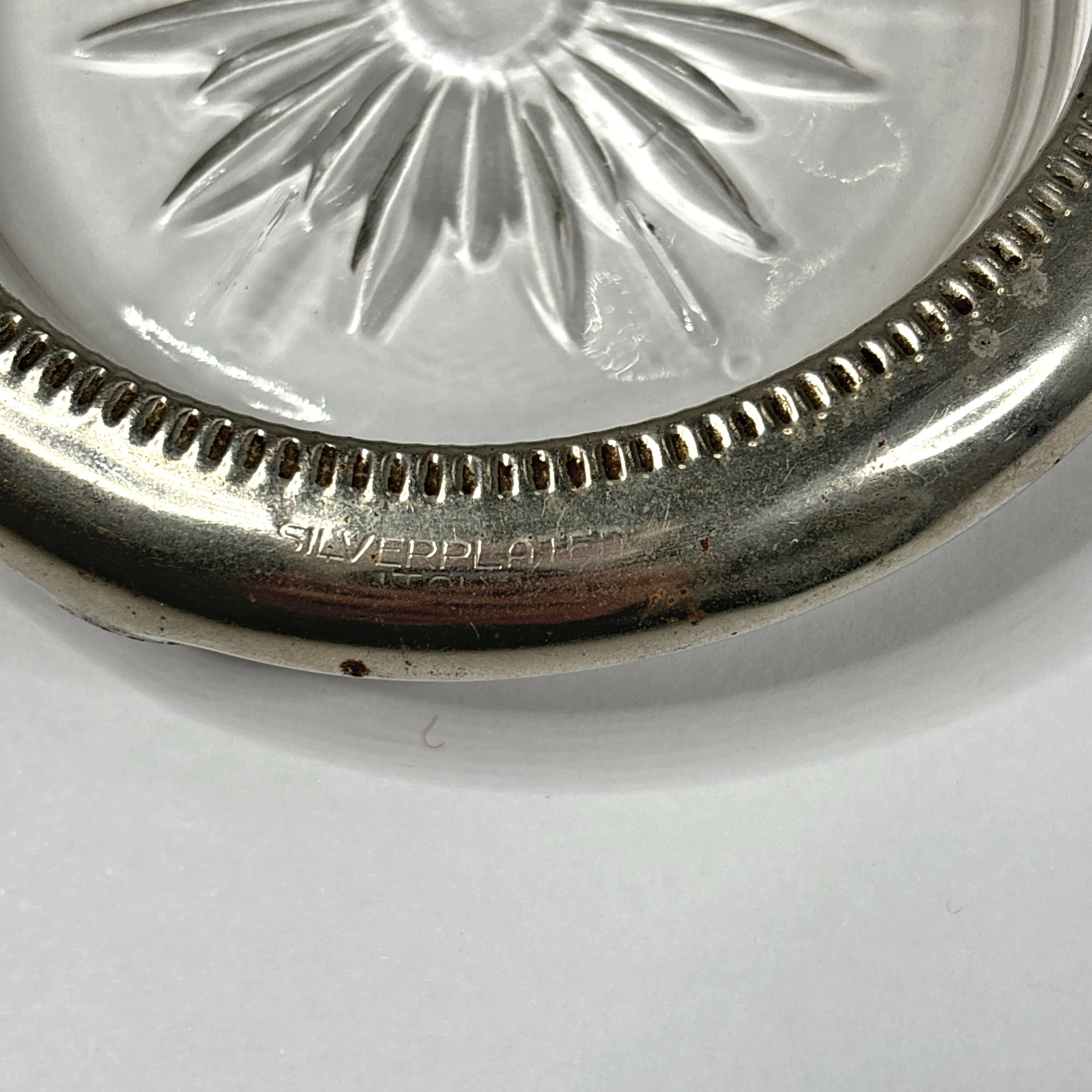Image 2 of 4