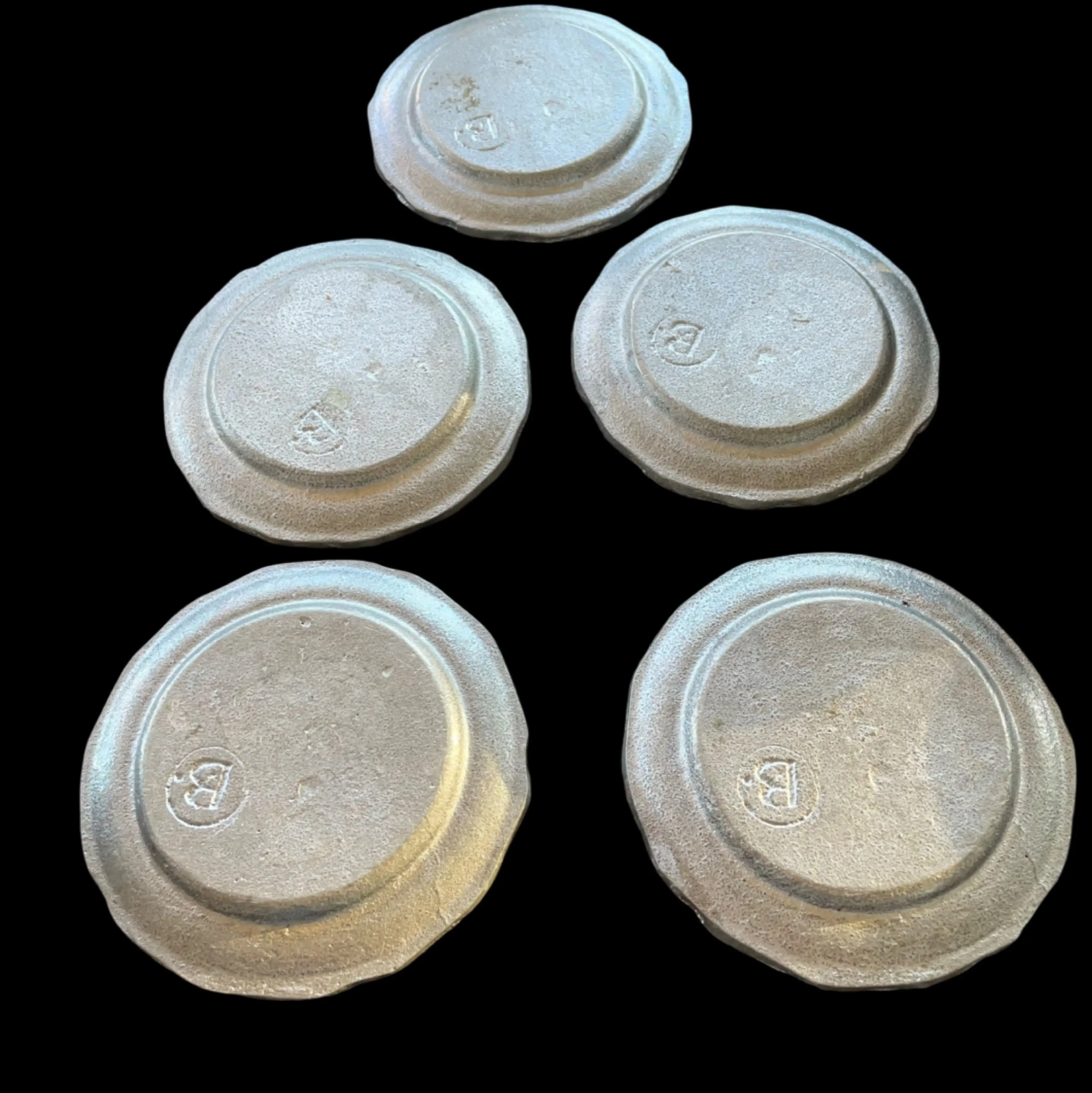 Image 2 of 4