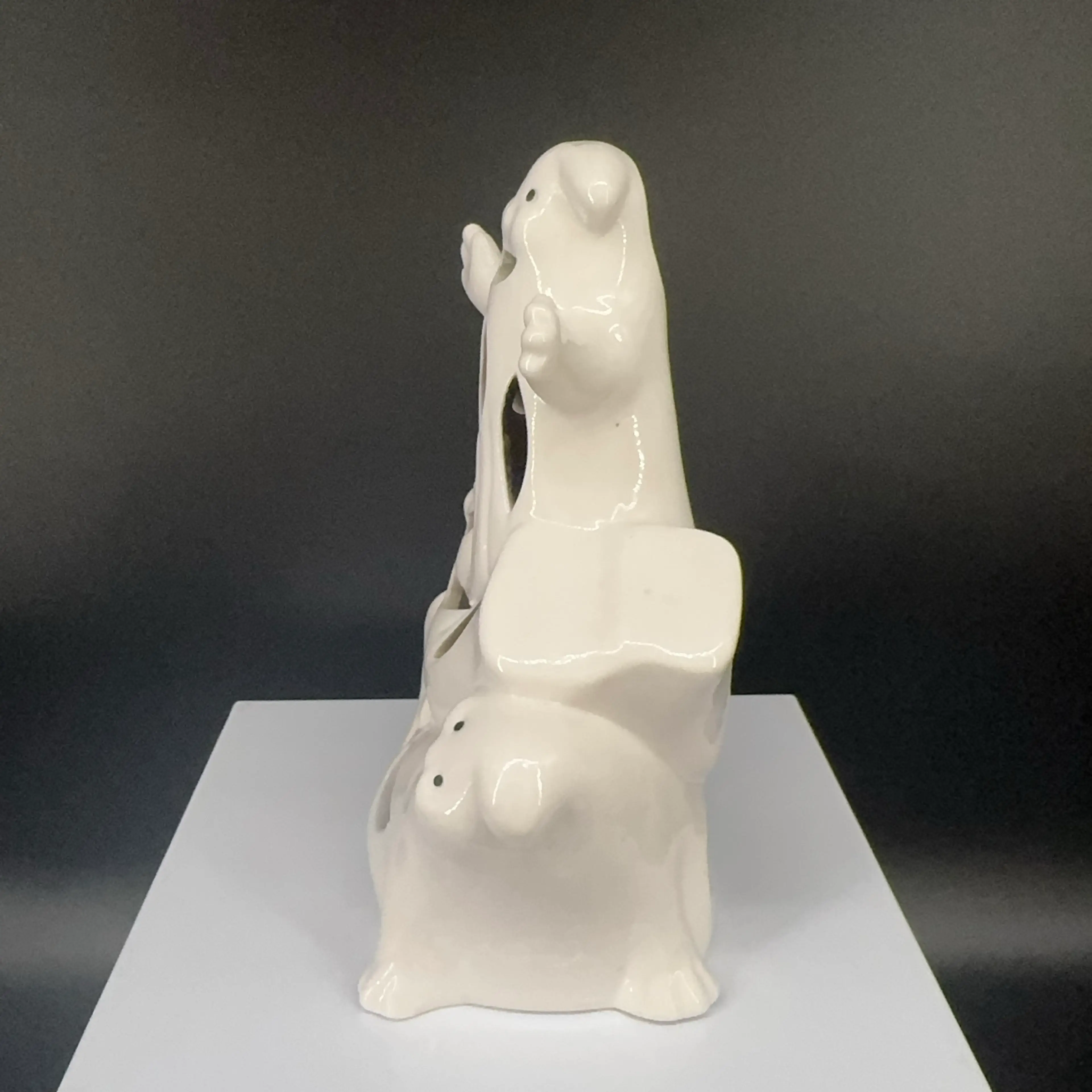 Image 2 of 5