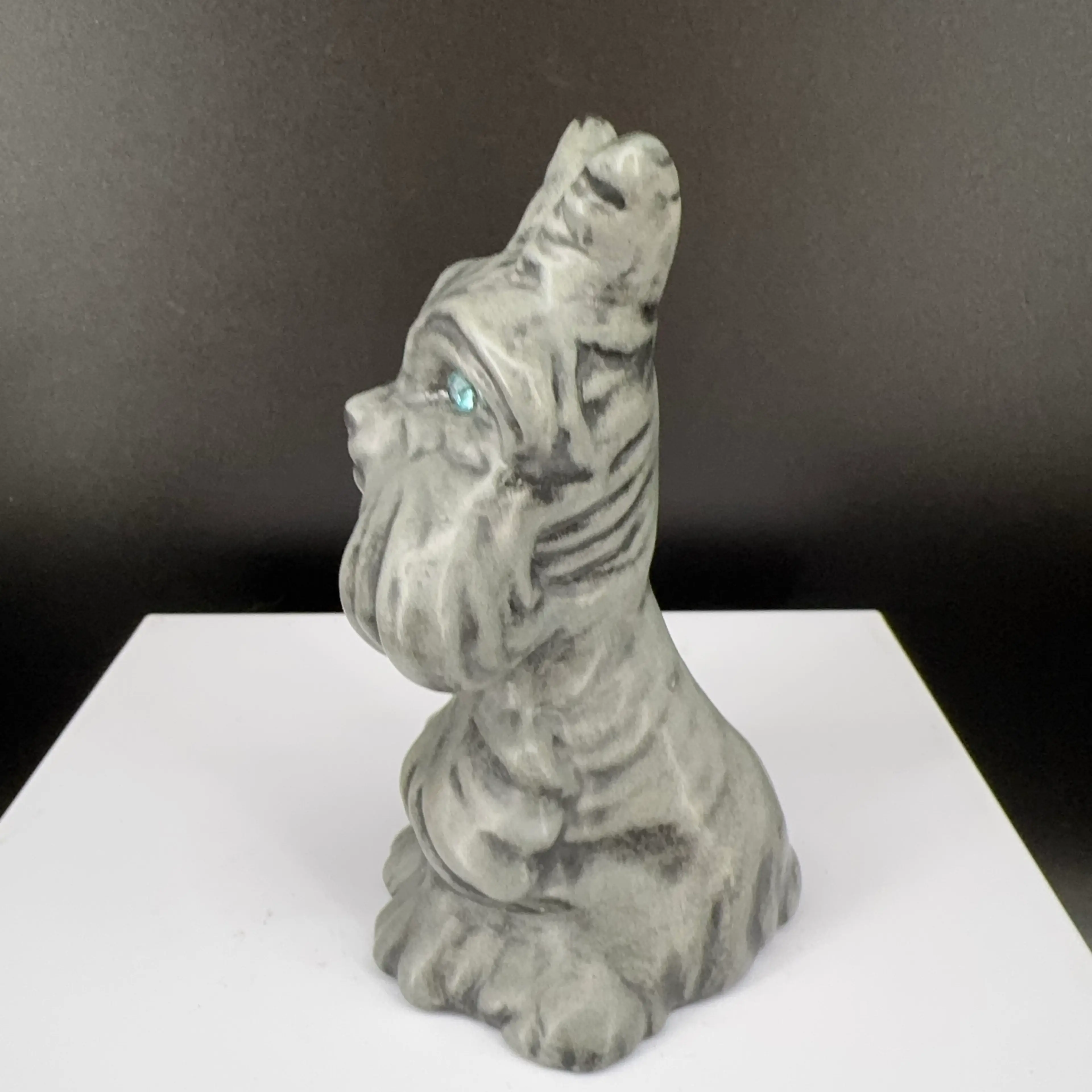 Image 2 of 4
