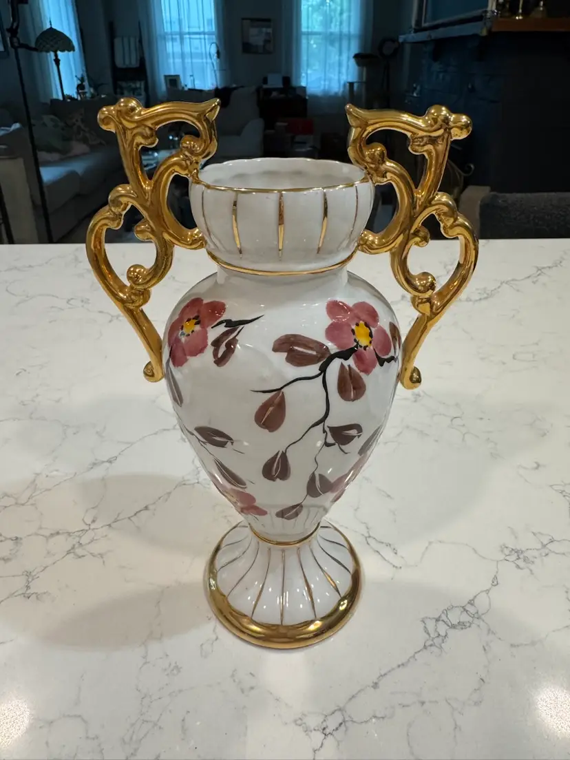 🪹Floral Porcelain Vase With Gold Handled