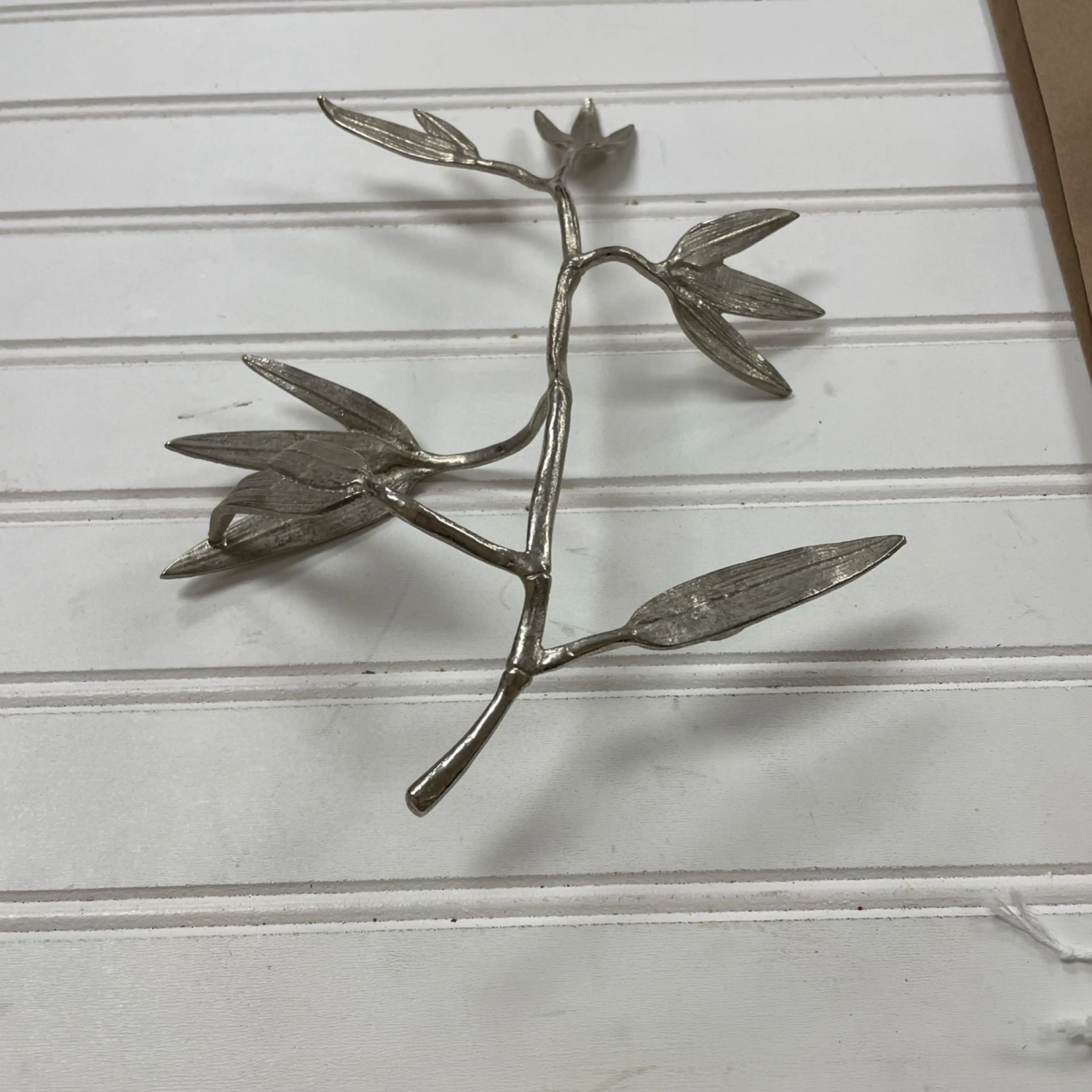 Image 2 of 8