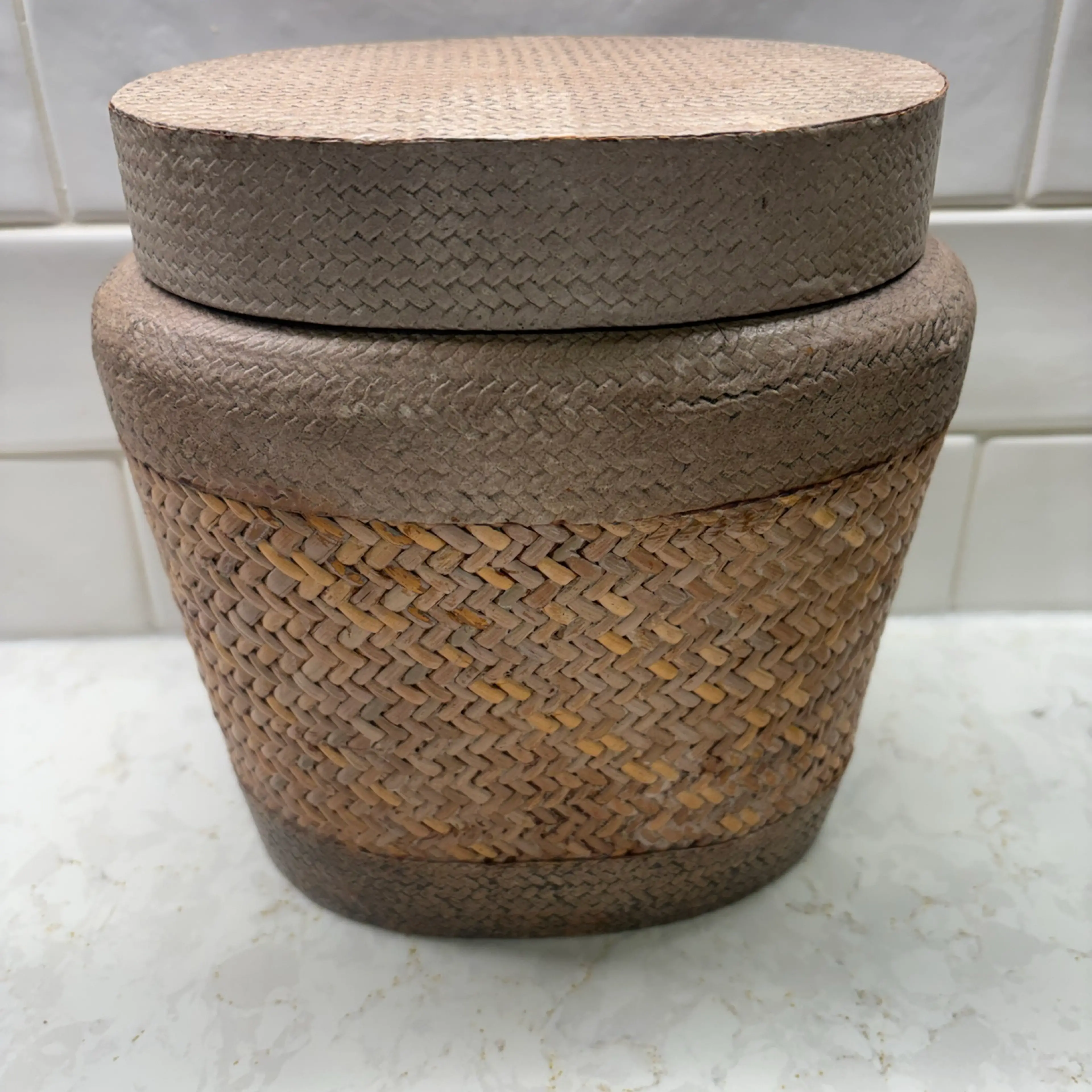 Image 4 of 8