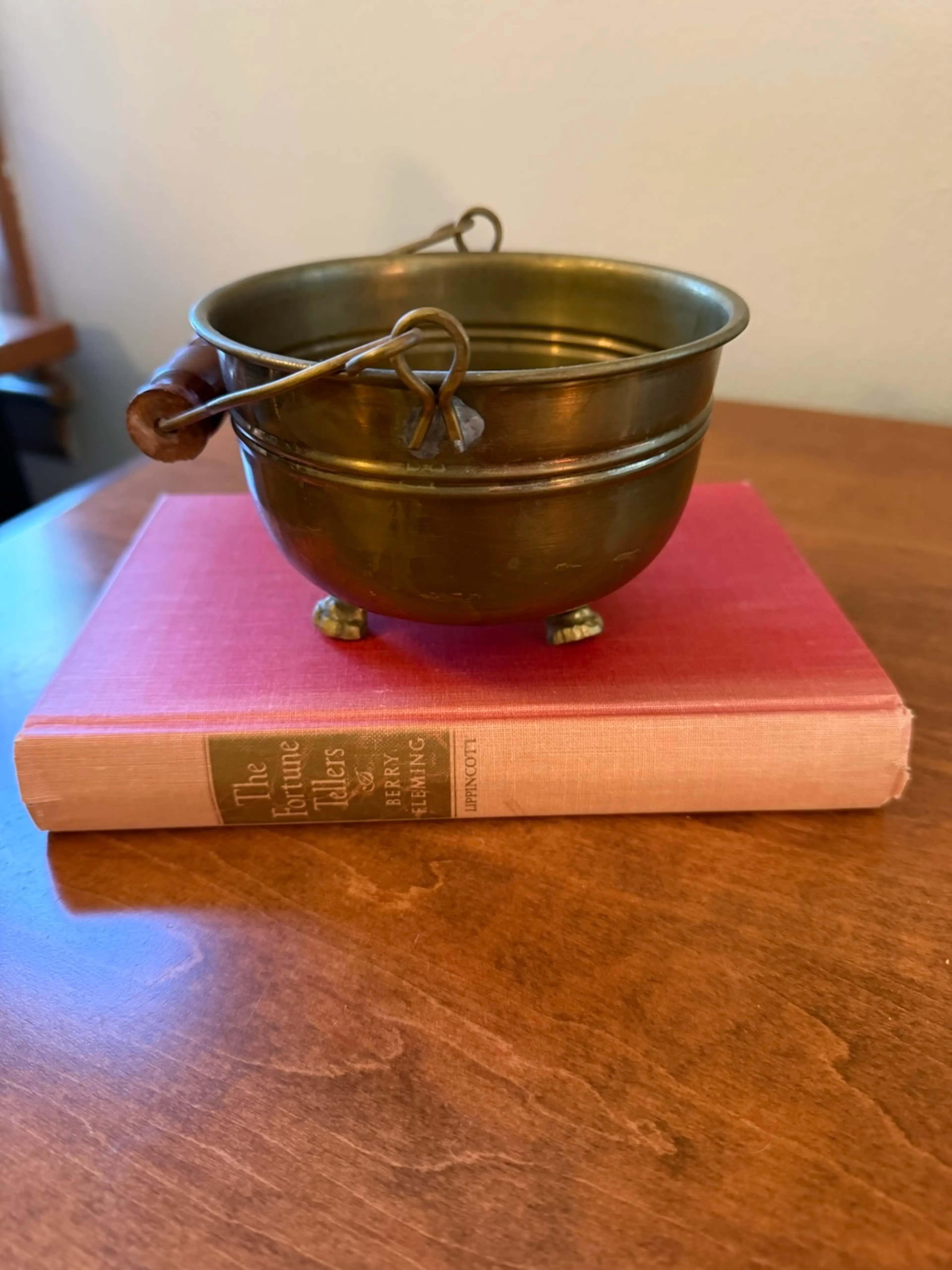 Image 1 of 5