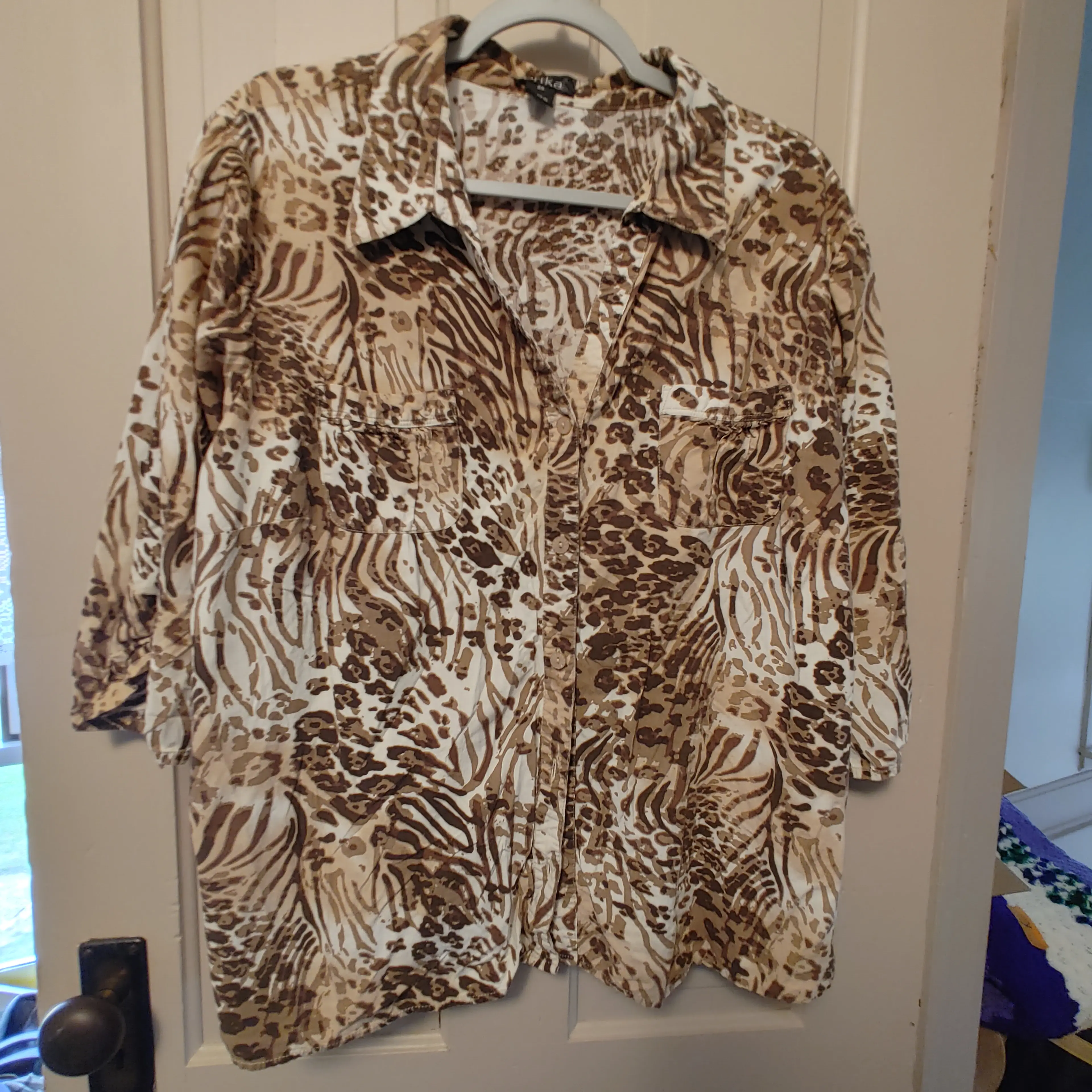 Image 1 of 3