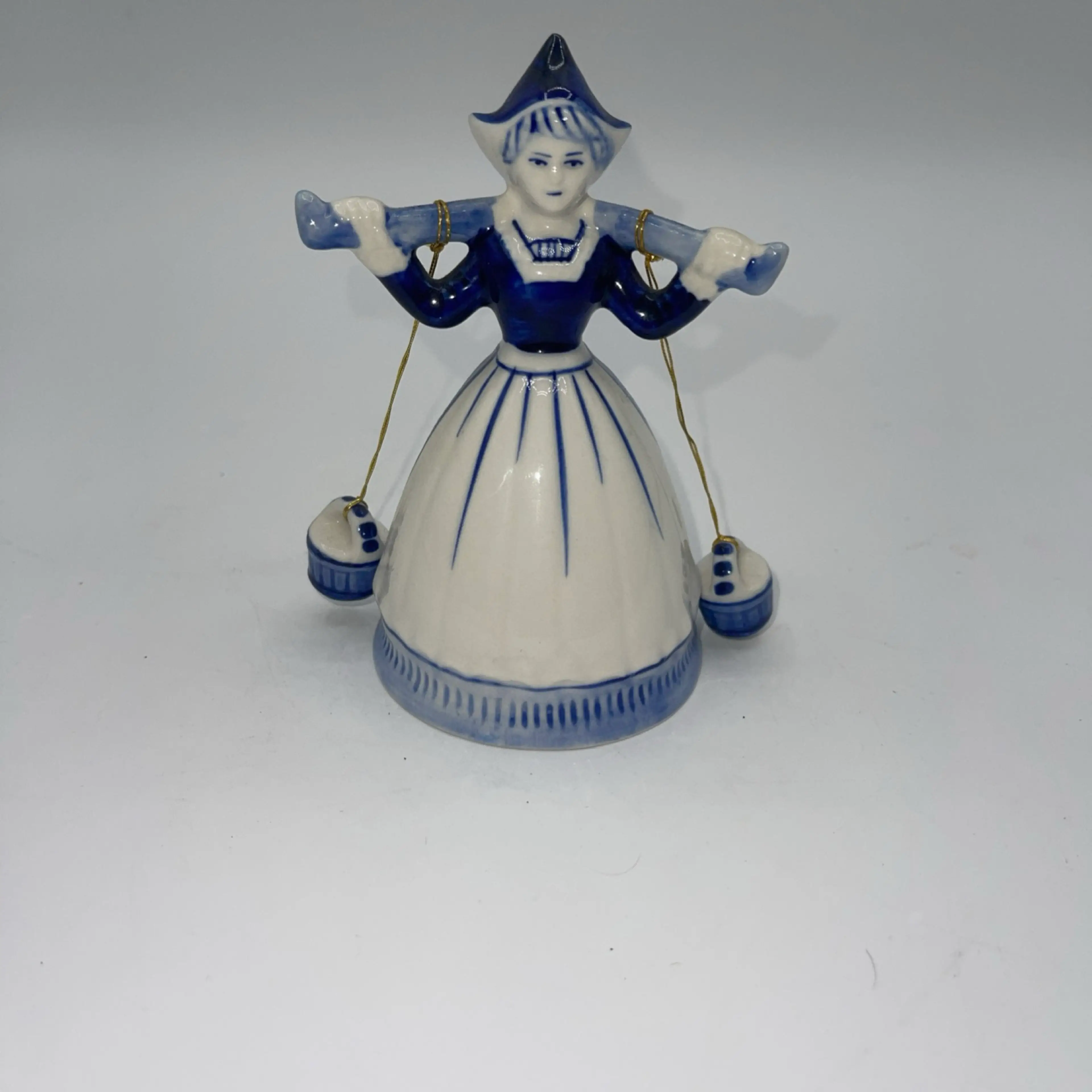Image 2 of 6
