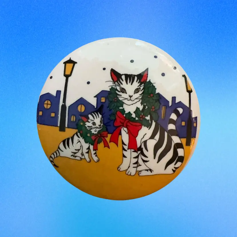 Studio Nova Christmas Cats Multicolor Porcelain Trinket Box w/ Lid