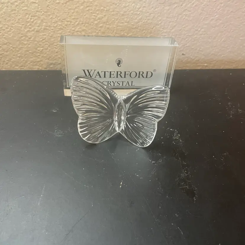 Gorgeous Waterford Lismore Crystal 4” Butterfly Figurine