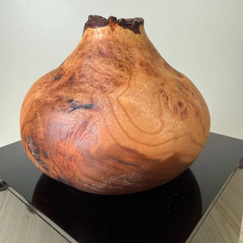 Decorative Handmade From Redbud Wood Bowl/Vase