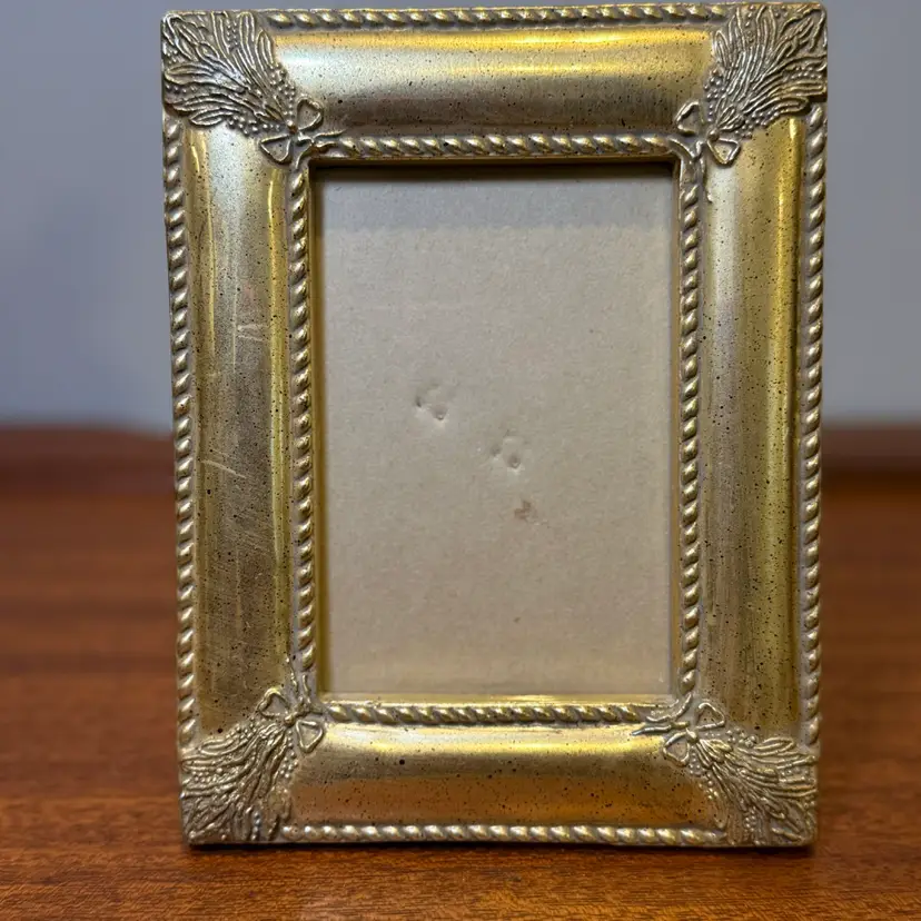 Brass-tone Picture Frame | Bow Rope Detail