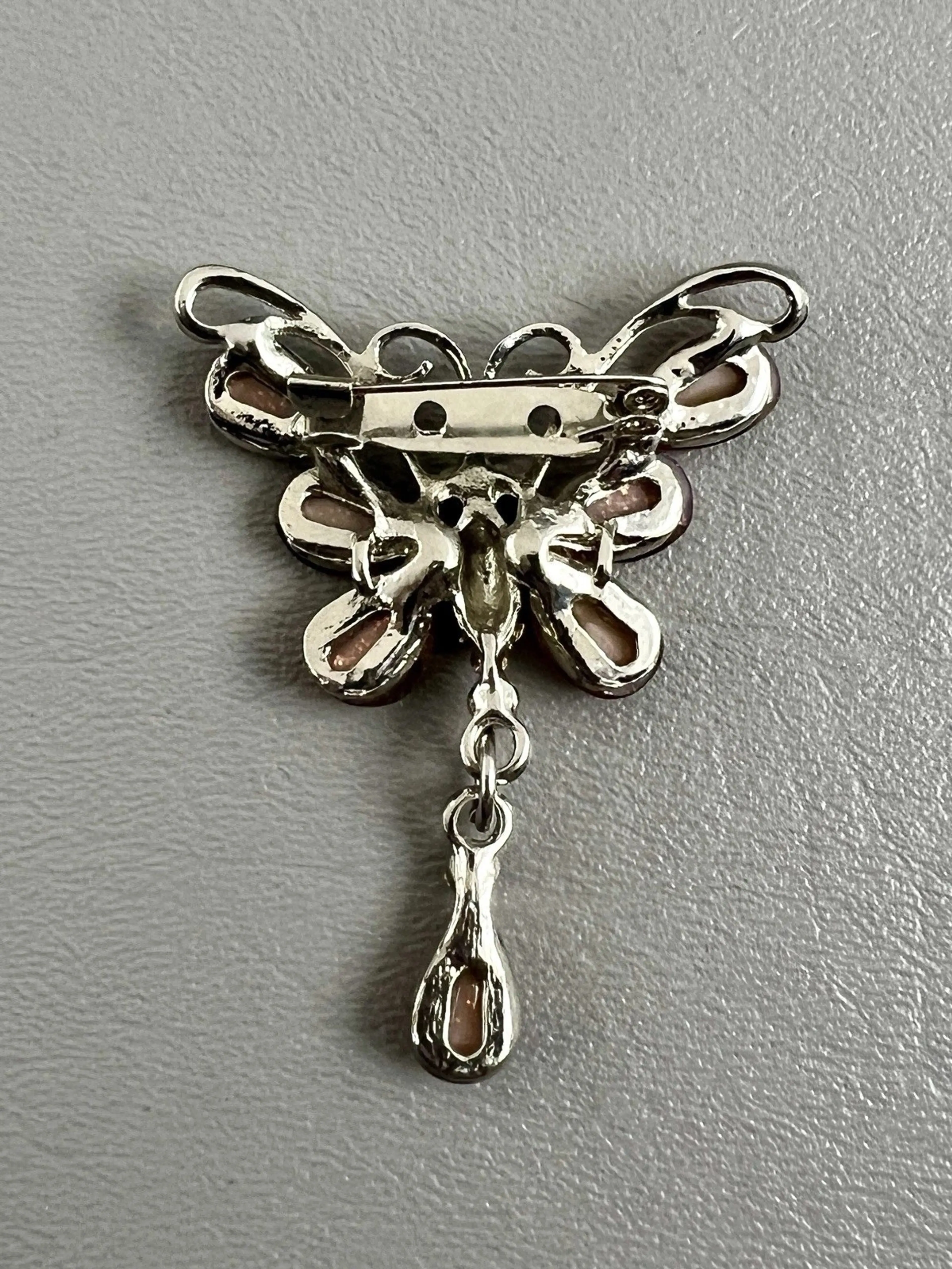 Image 3 of 4