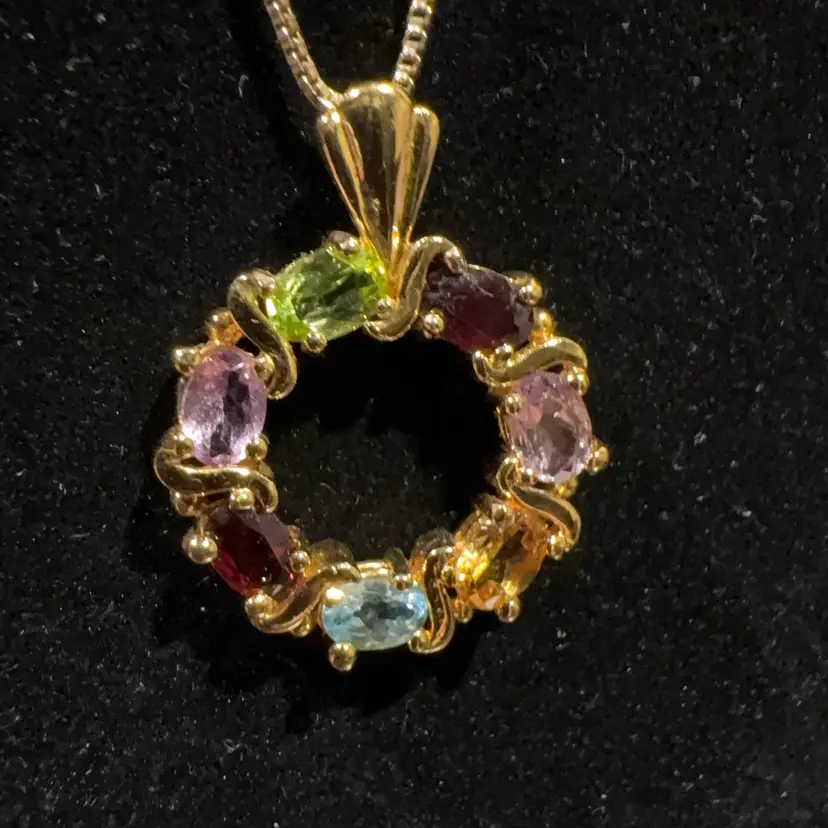 155 Multi Gemstone Circle 925 With Gold Overlay. 18” Box Chain.