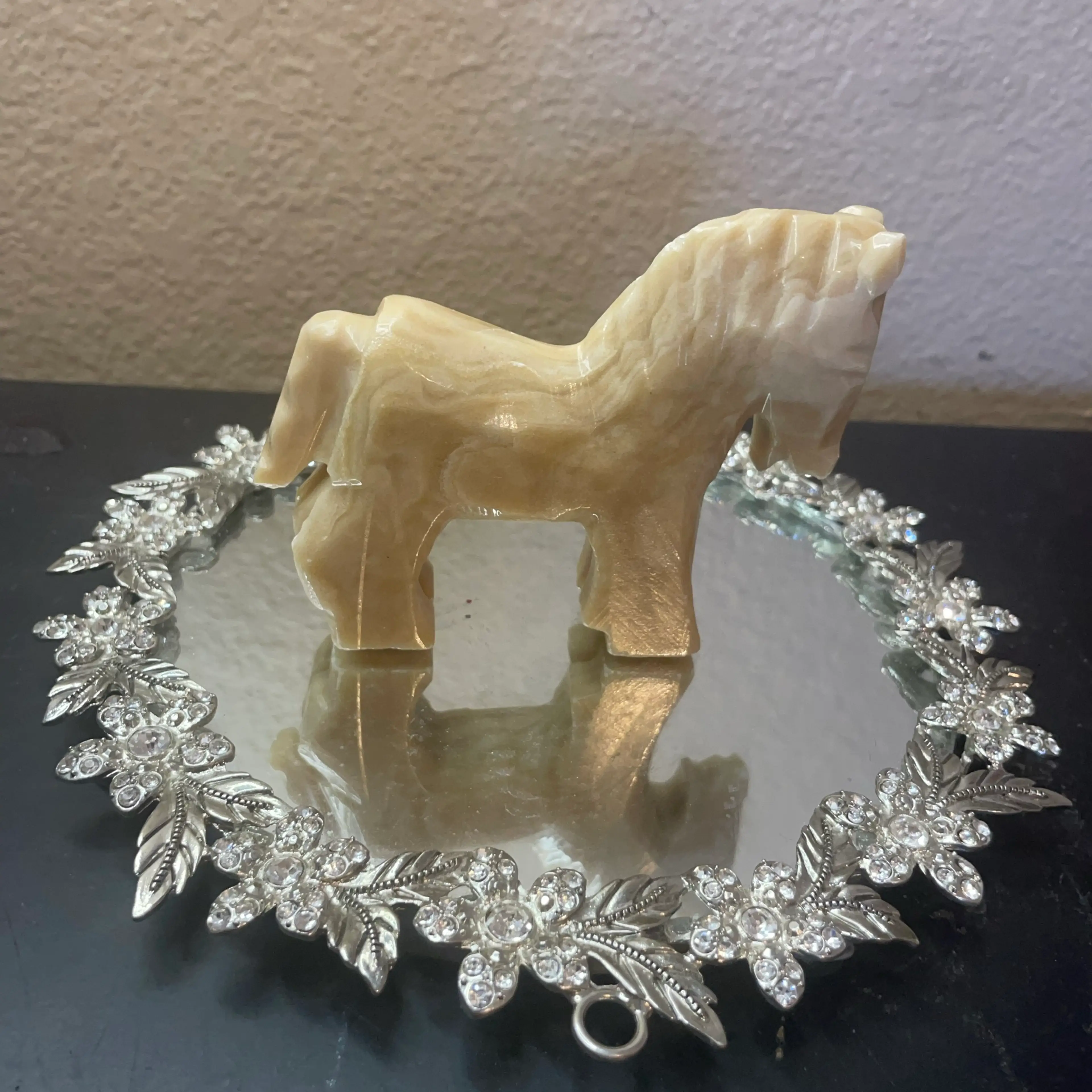 Image 3 of 4