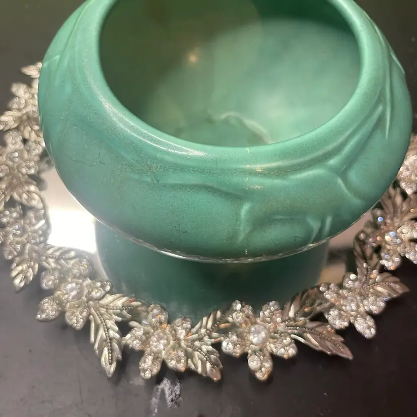 RARE Exquisite pottery bowl made by the historic Rookwood Pottery Company and stamped with the Rookwood logo, the date mark for the year 1921, and the style number 2154 on the base.