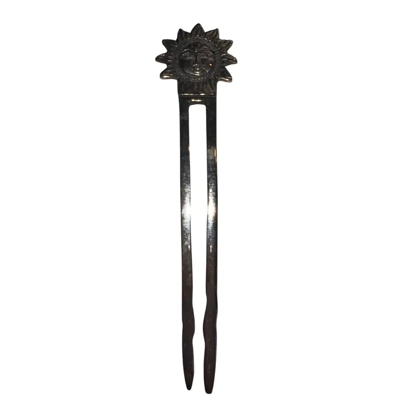 silver-toned metal hair fork “Sun”