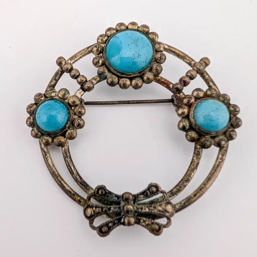 Antique/Vintage 1920's Wreath Brooch Pin with Turquoise Glass Cabochons