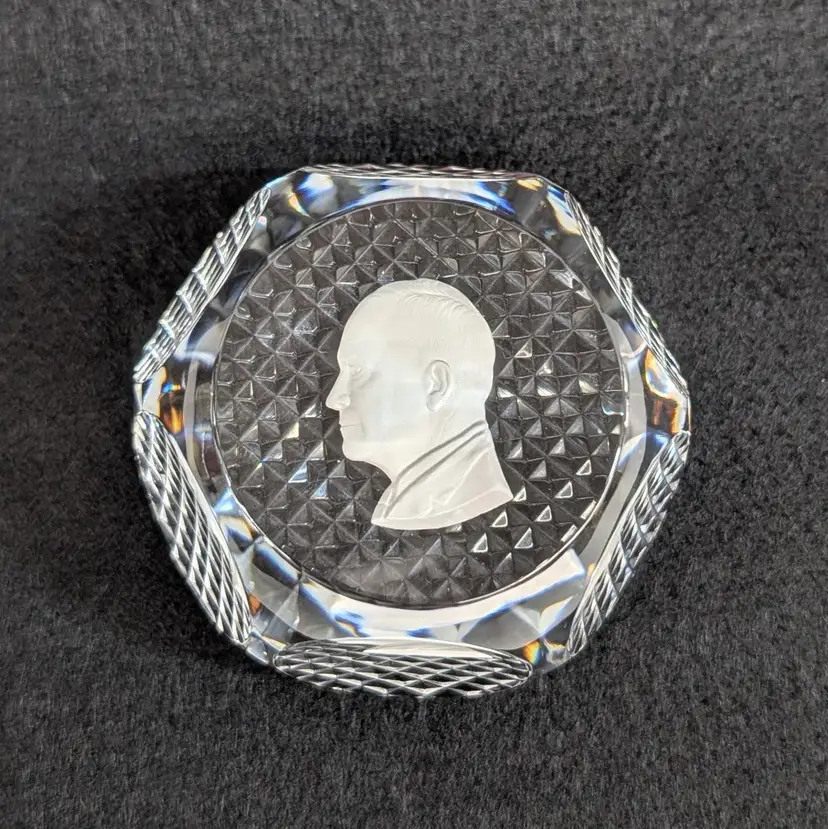 Vintage '55 Baccarat Dwight Eisenhower Sulphide Paperweight Faceted Clear 2 5/8"