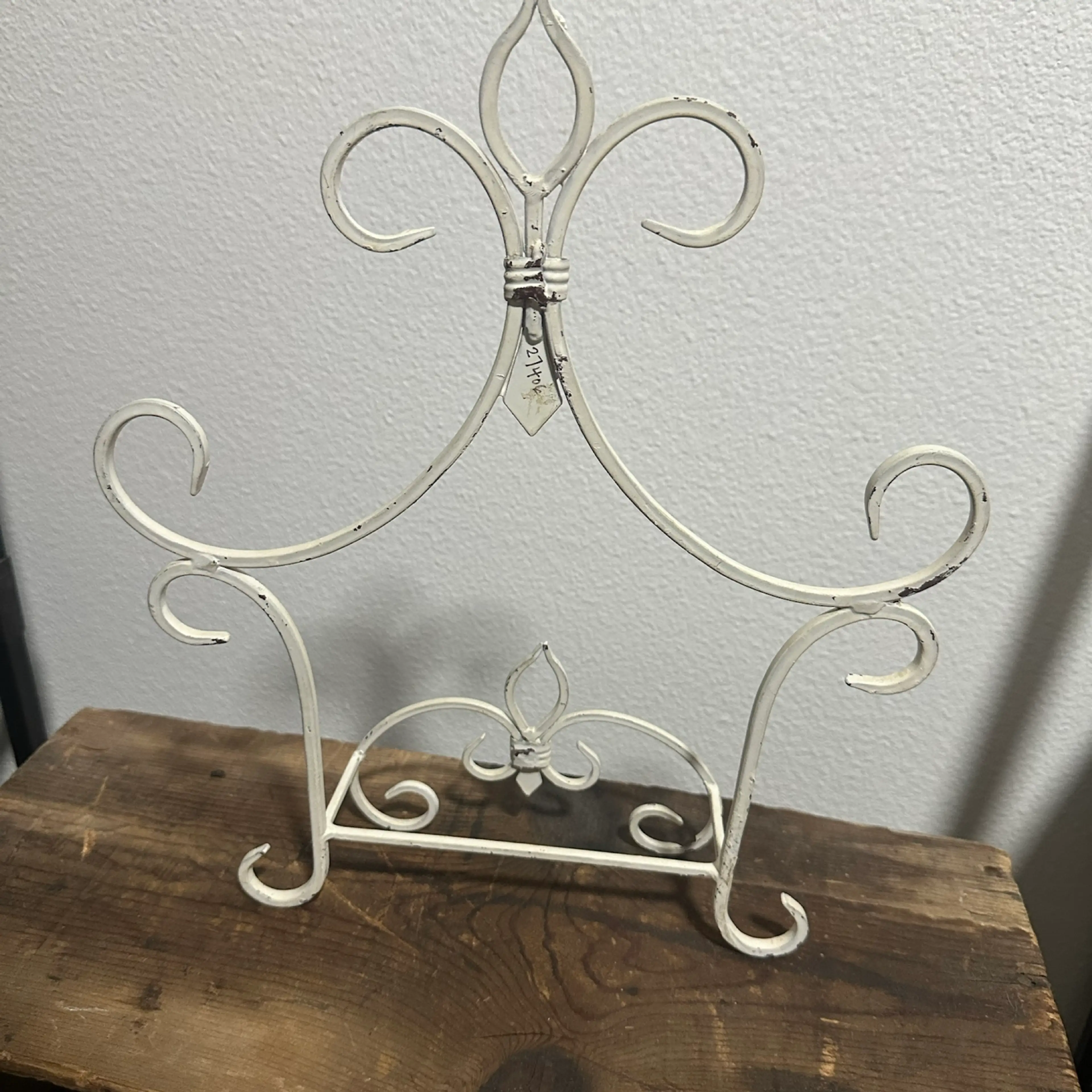 Image 2 of 4