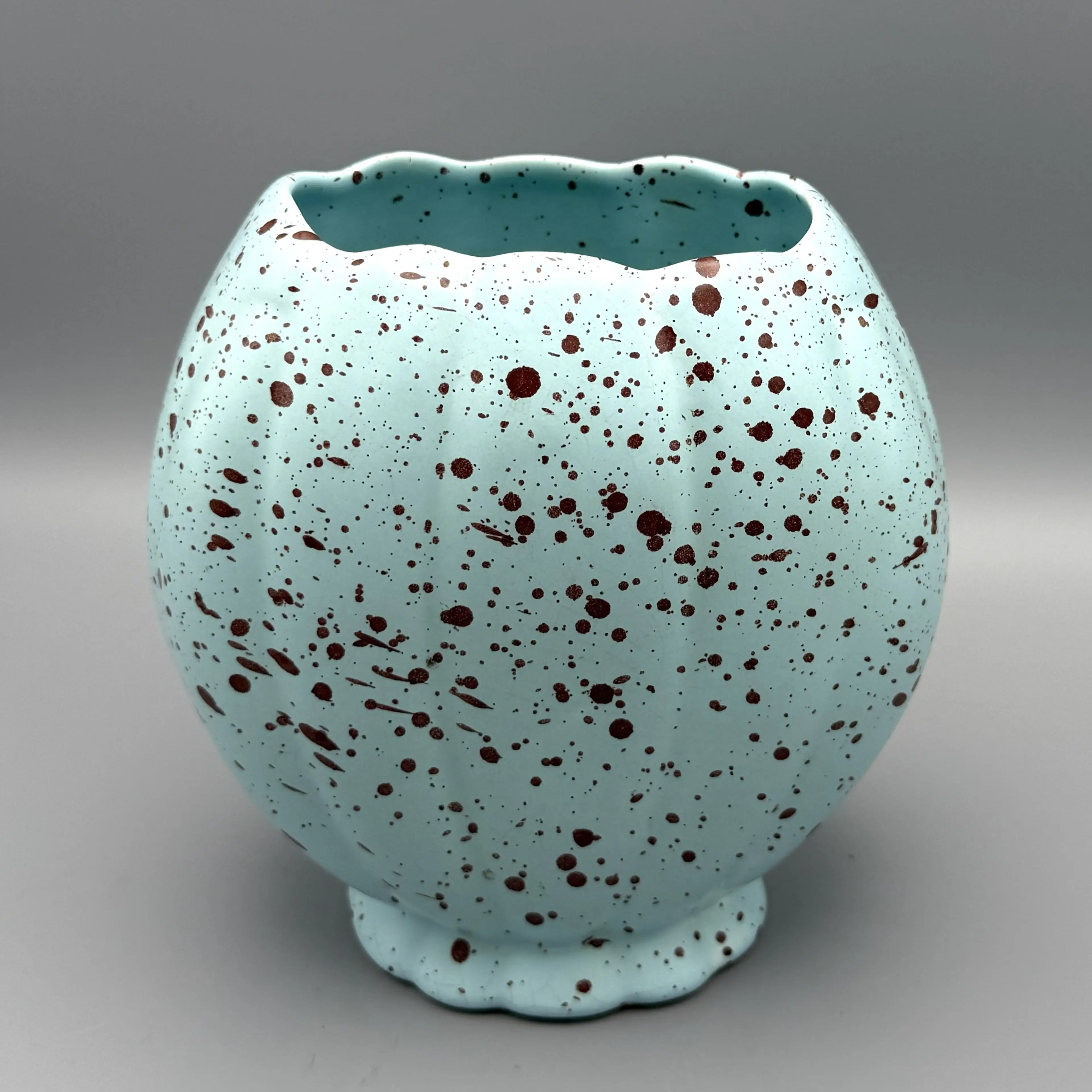 Image 2 of 9