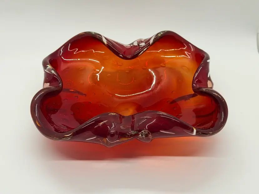 Vintage MCM Murano Italy Sommerso Pinched Red Art Glass Ashtray Dish Glows UV