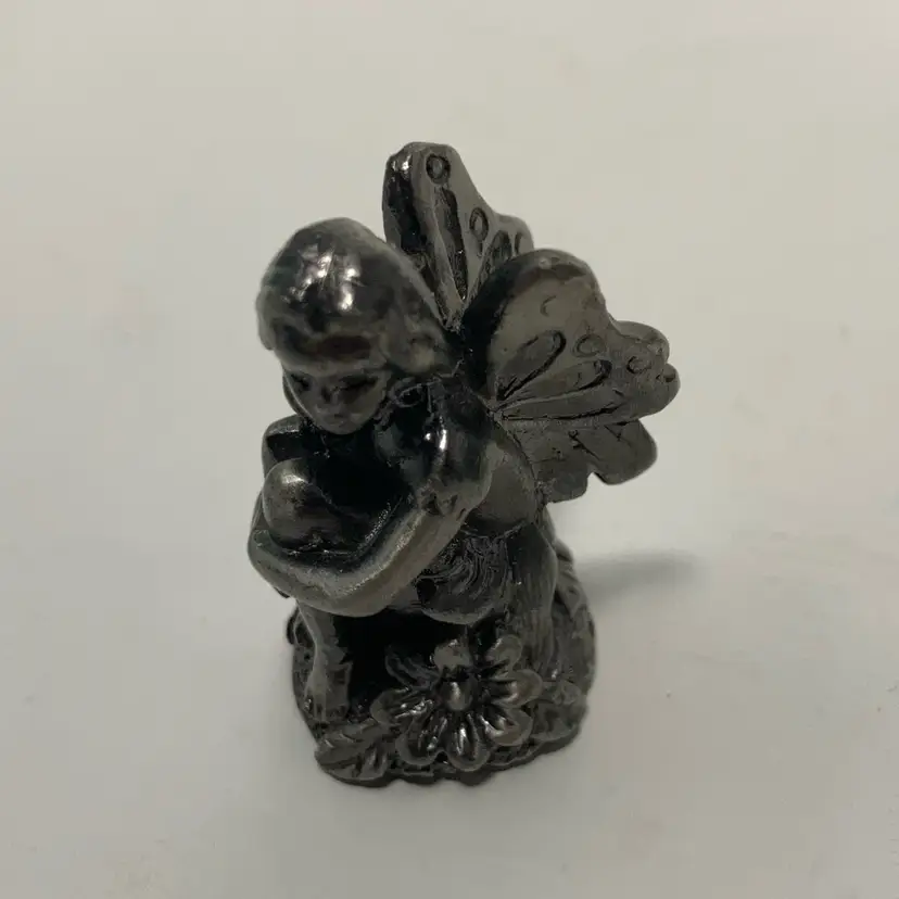 Beautiful Pewter Fairy! 1 1/2” Tall! READ!