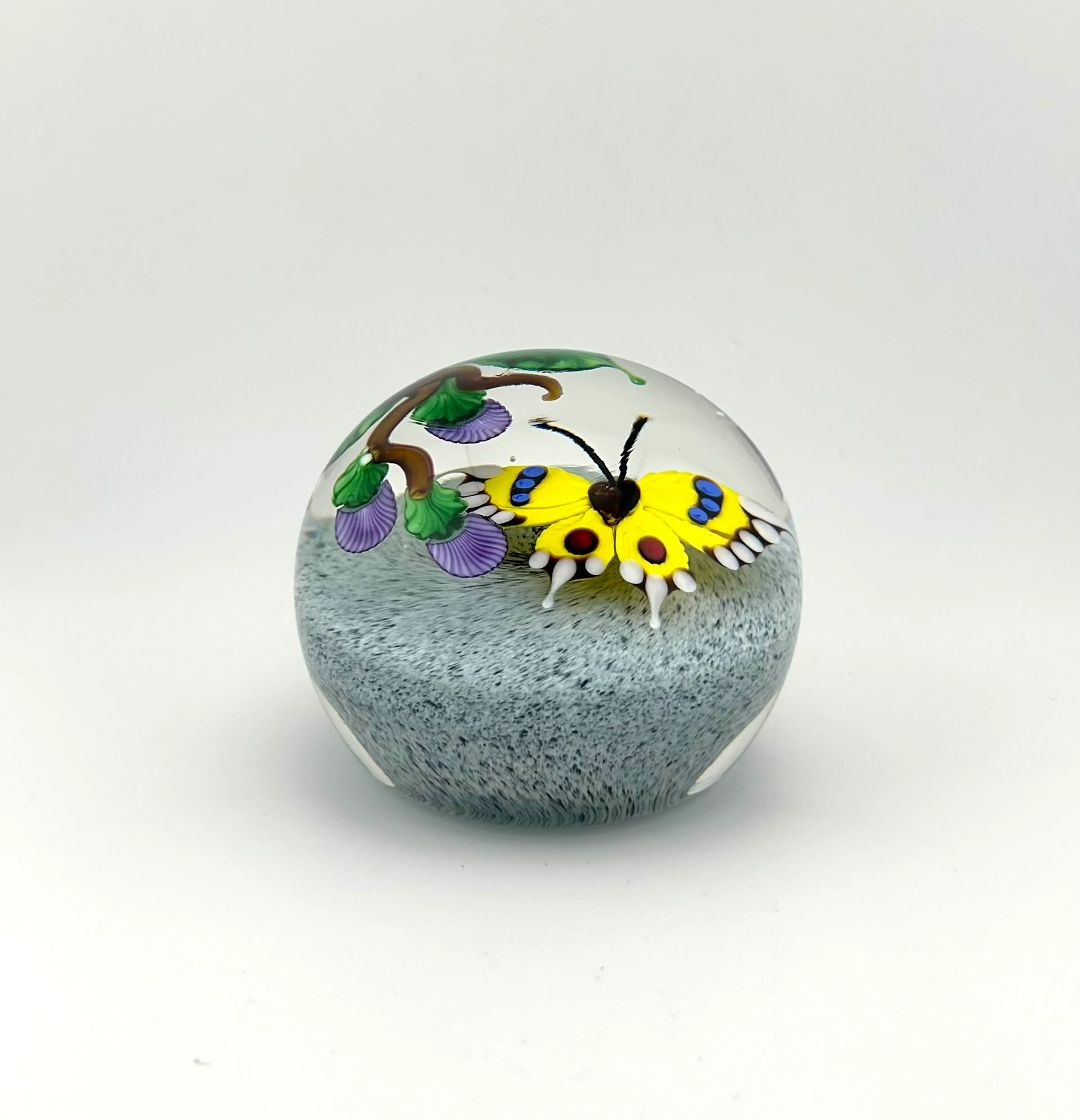 Image 2 of 9
